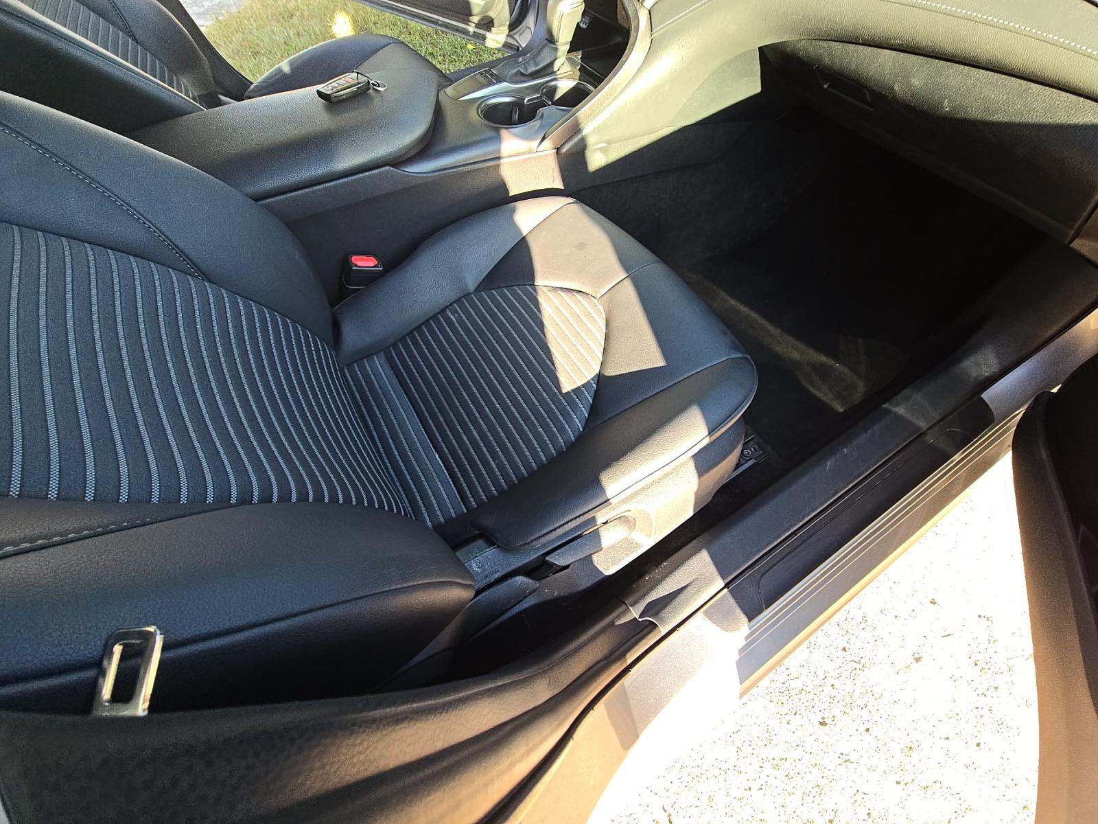 2024 Toyota Camry SE FWD