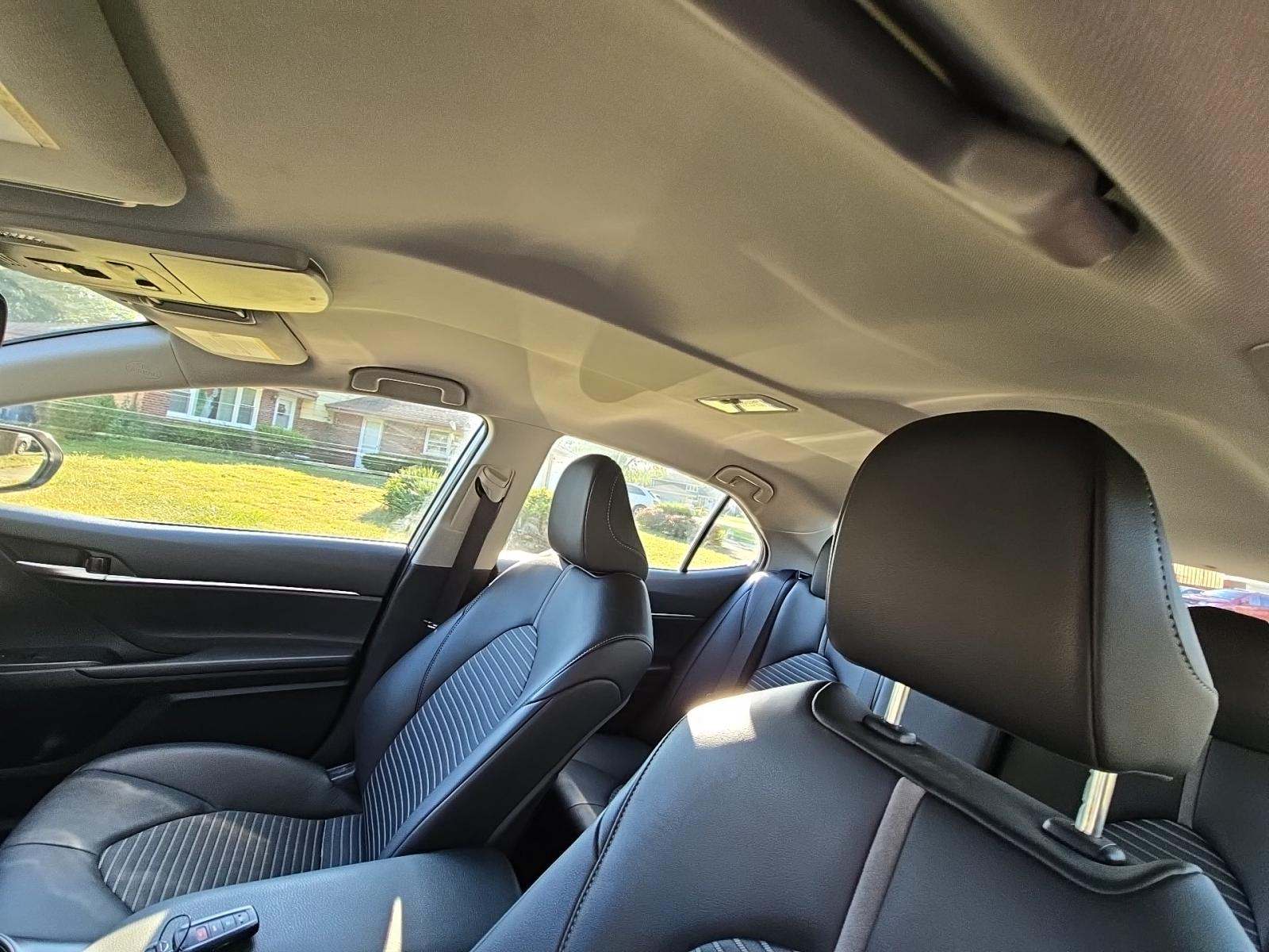 2024 Toyota Camry SE FWD