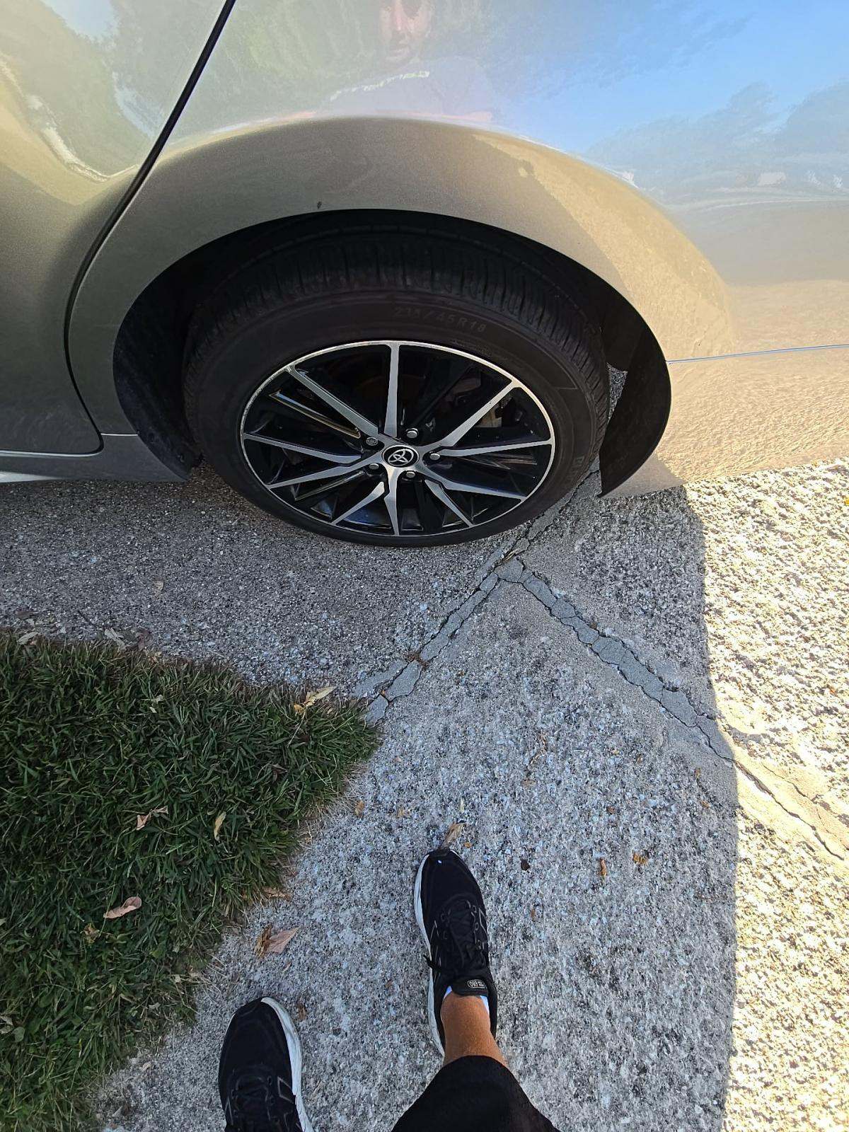 2024 Toyota Camry SE FWD