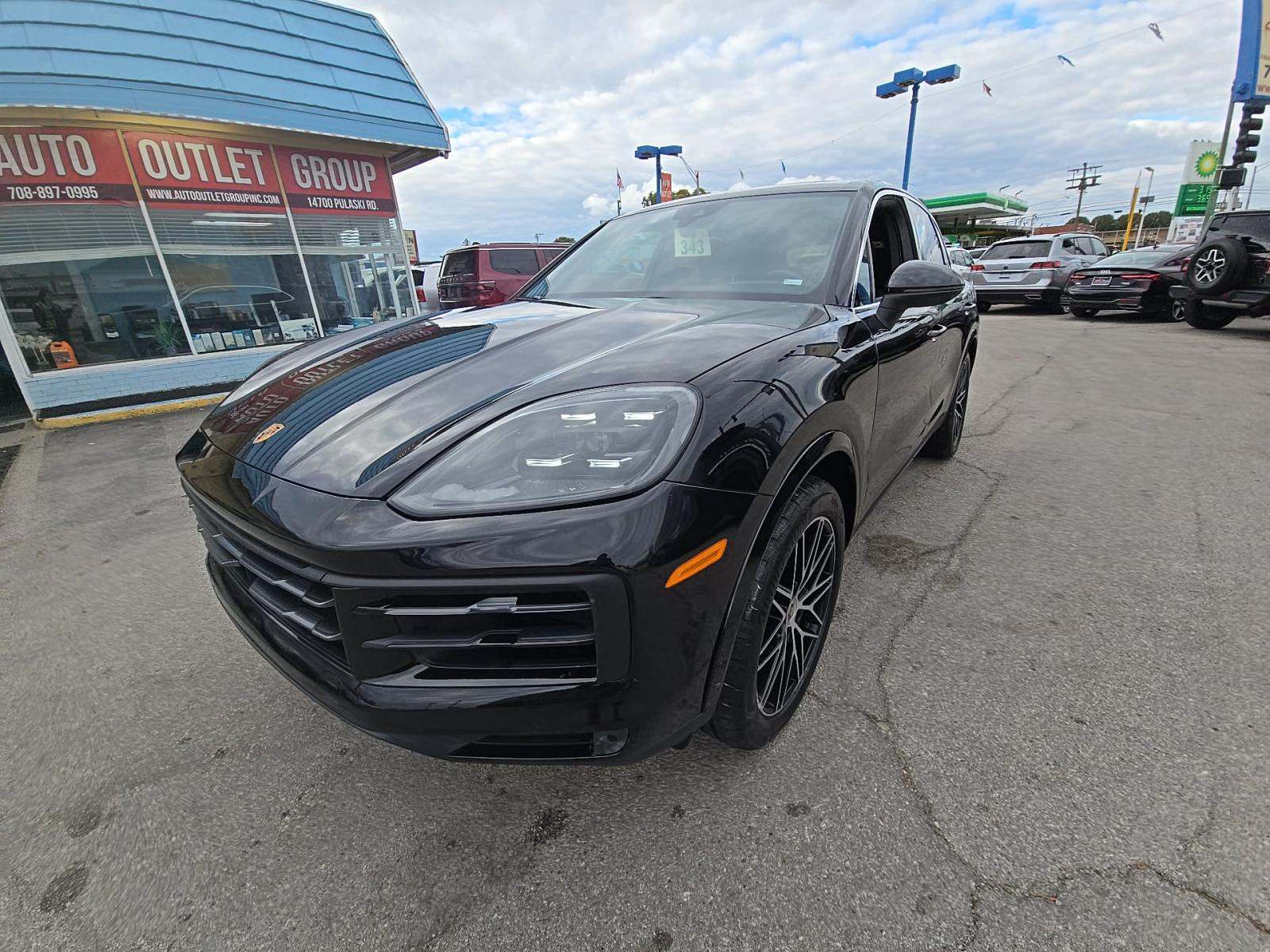 2025 Porsche Cayenne Base AWD