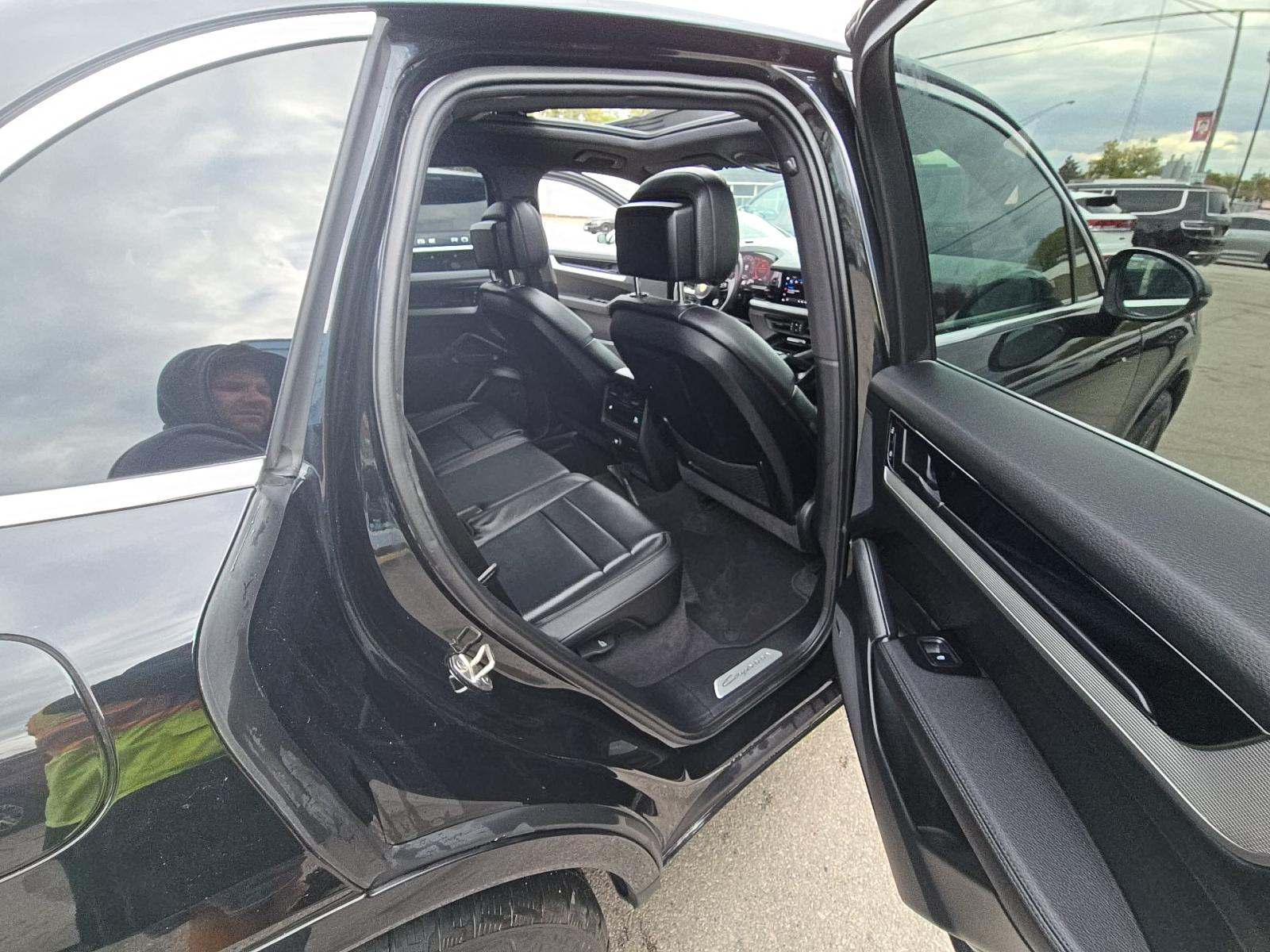 2025 Porsche Cayenne Base AWD