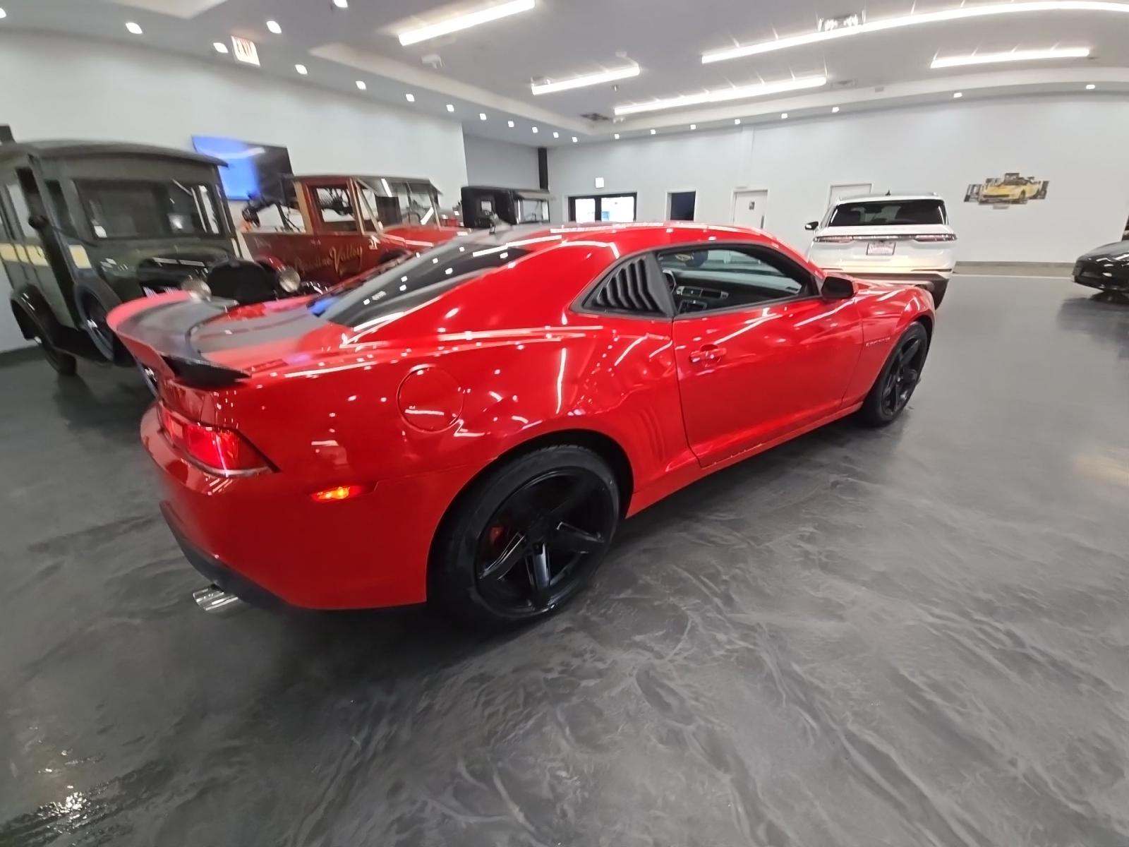 2015 Chevrolet Camaro LS RWD