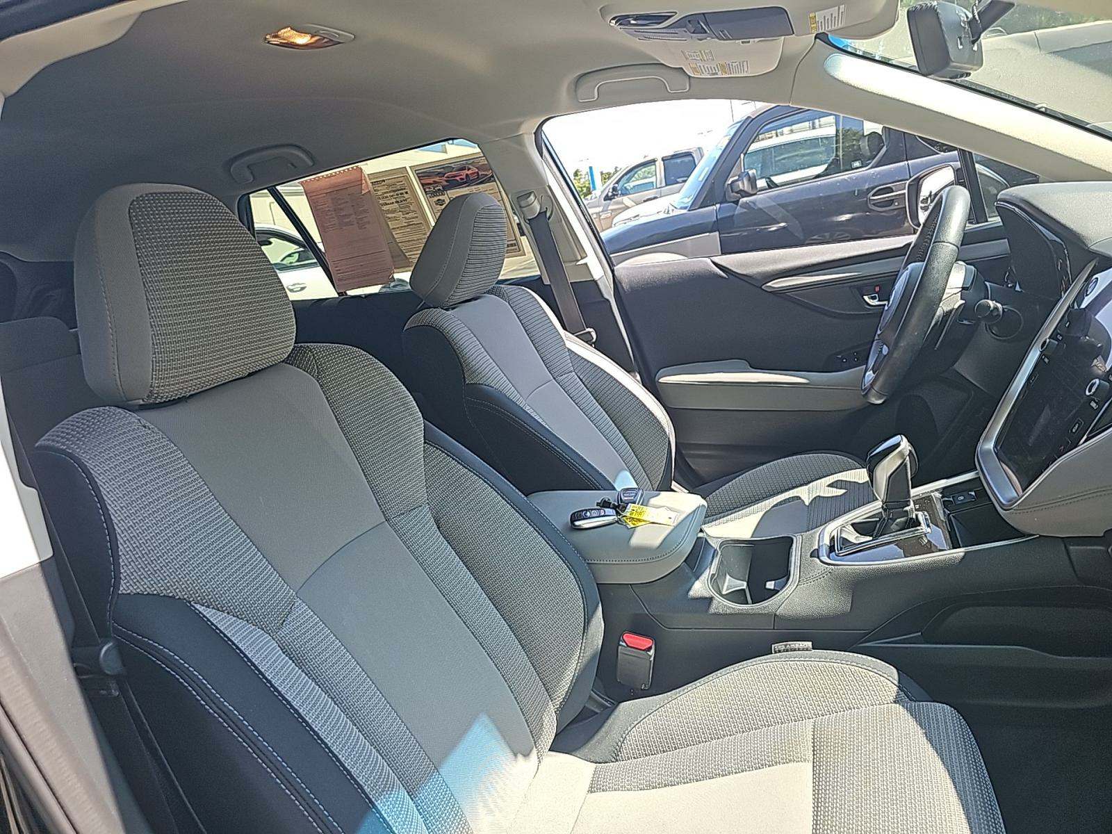 2022 Subaru Outback Premium AWD