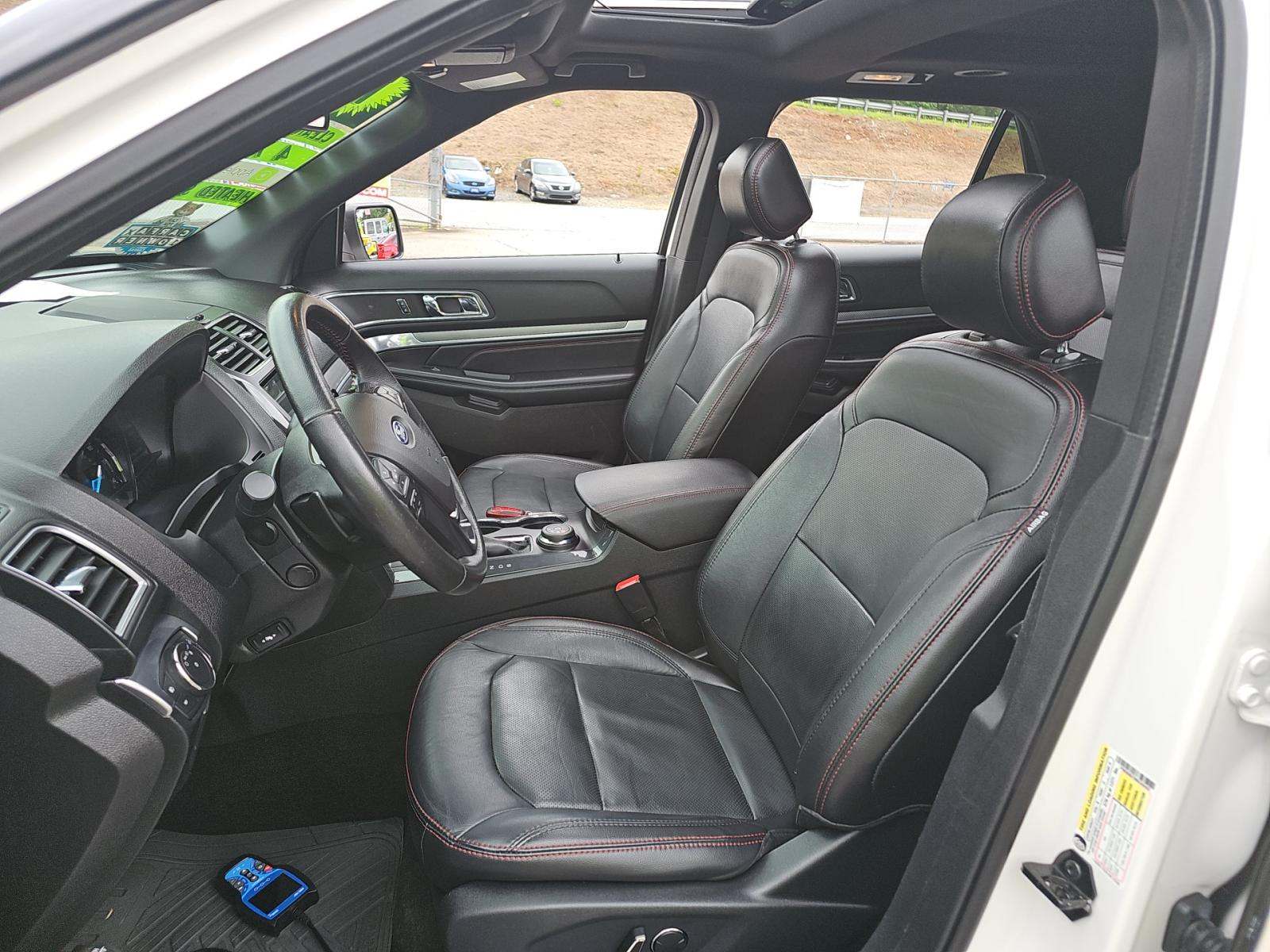 FORD EXPLORER - 6