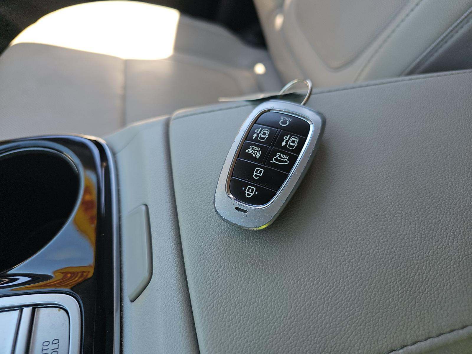 HYUNDAI TUCSON - 8