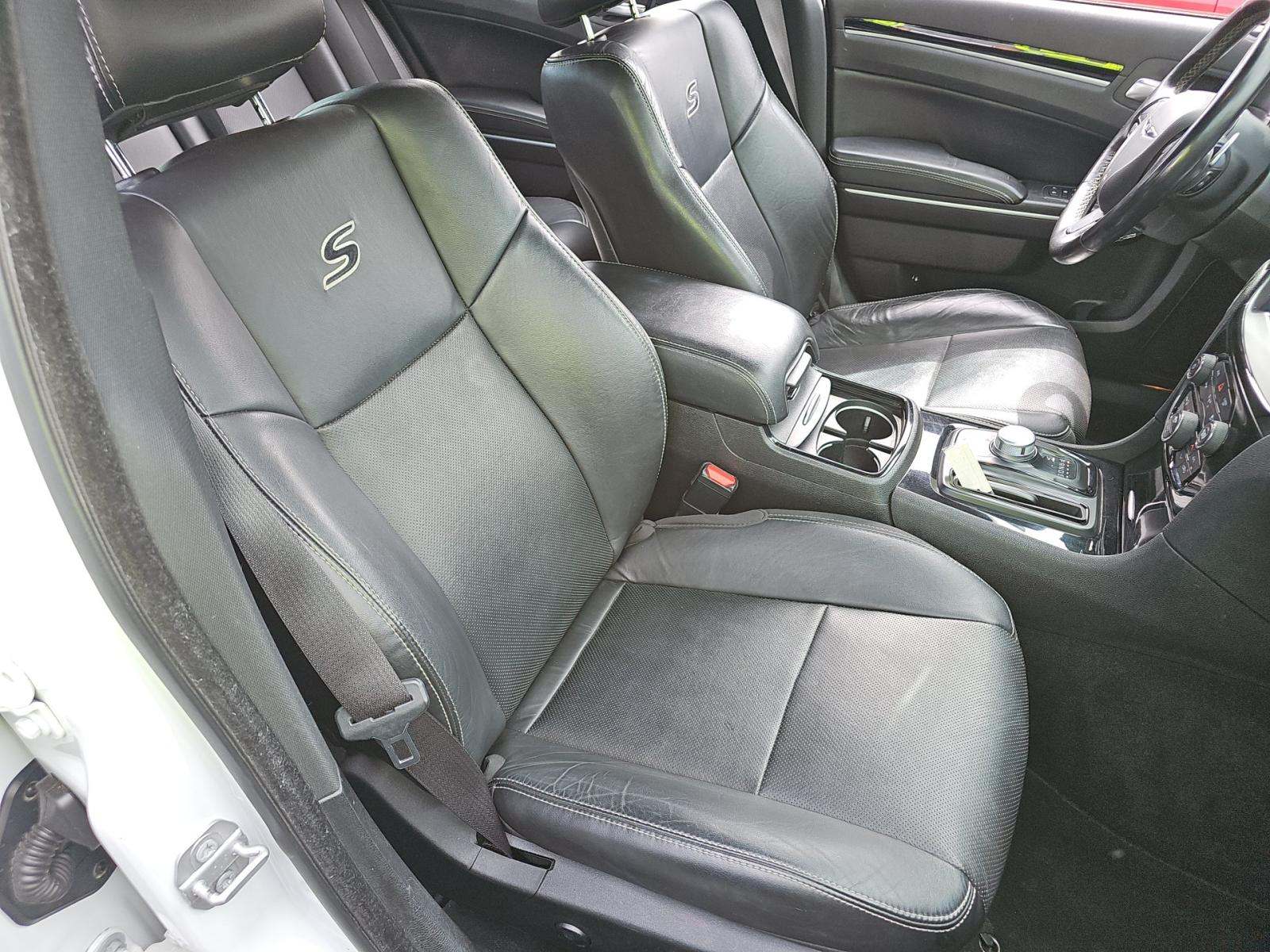 2019 Chrysler 300 S RWD