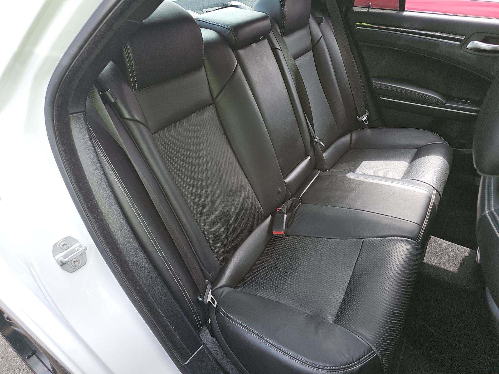2019 Chrysler 300 S RWD
