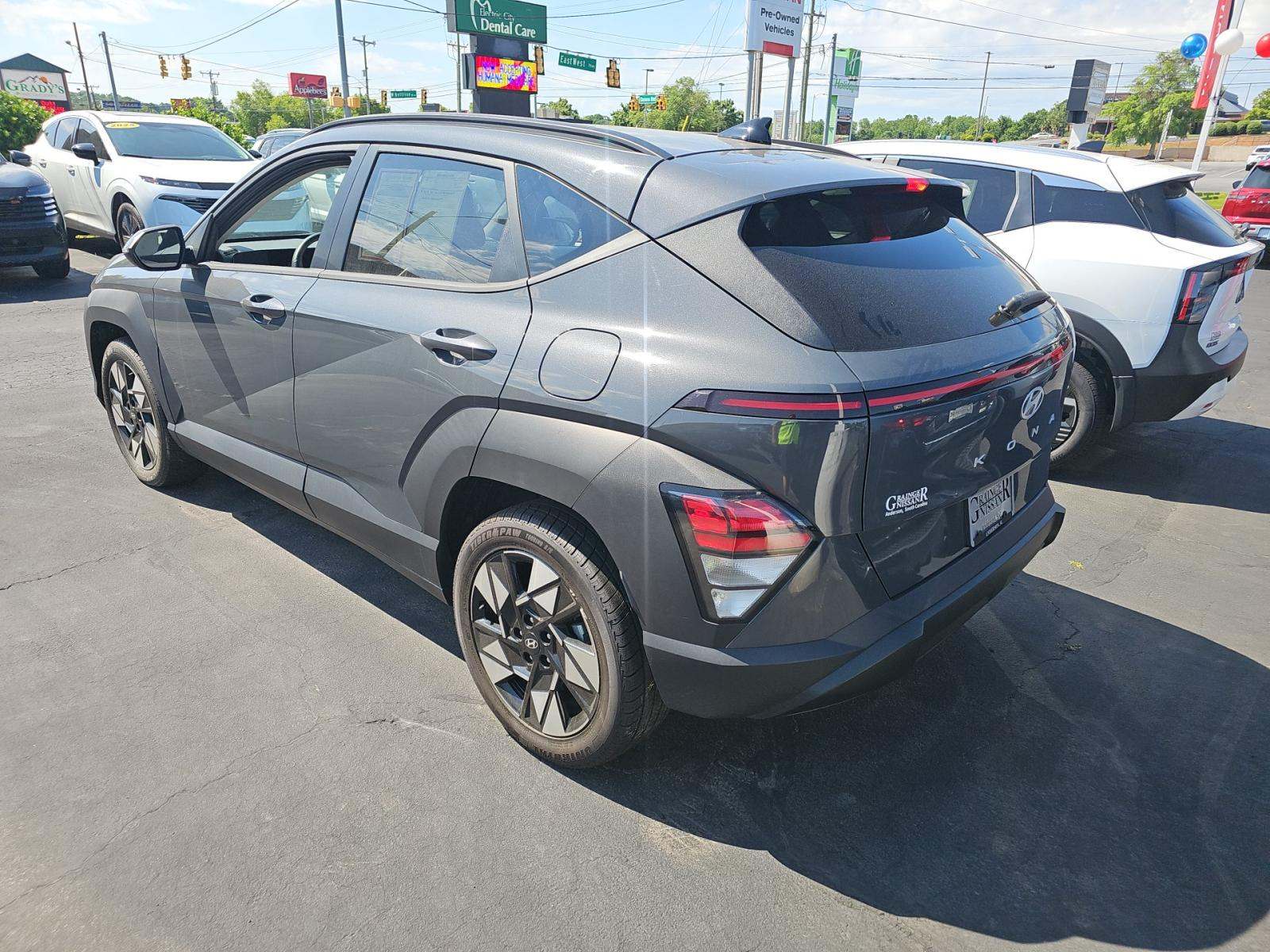 2024 Hyundai Kona SEL FWD