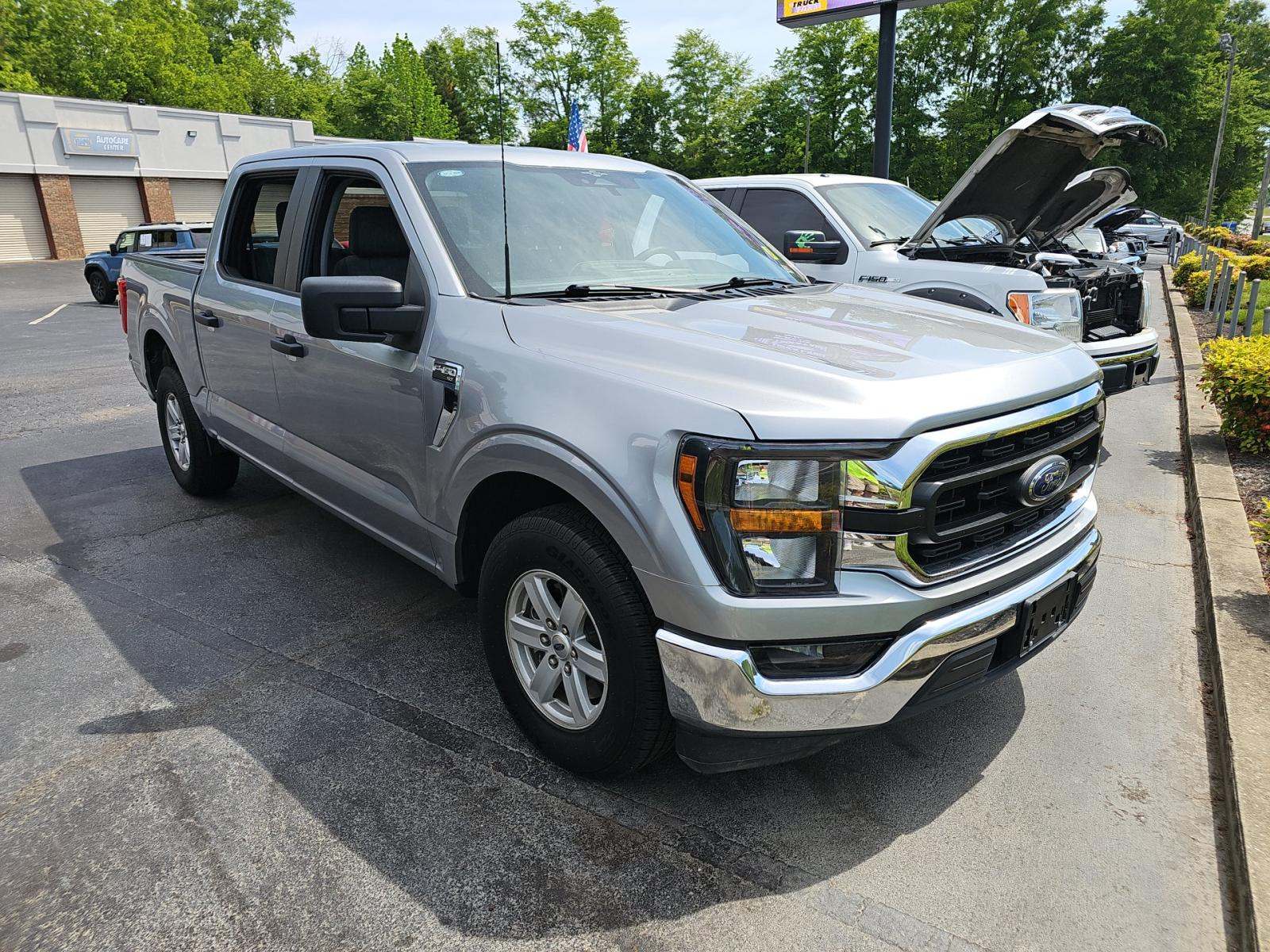 FORD F-150 - 4