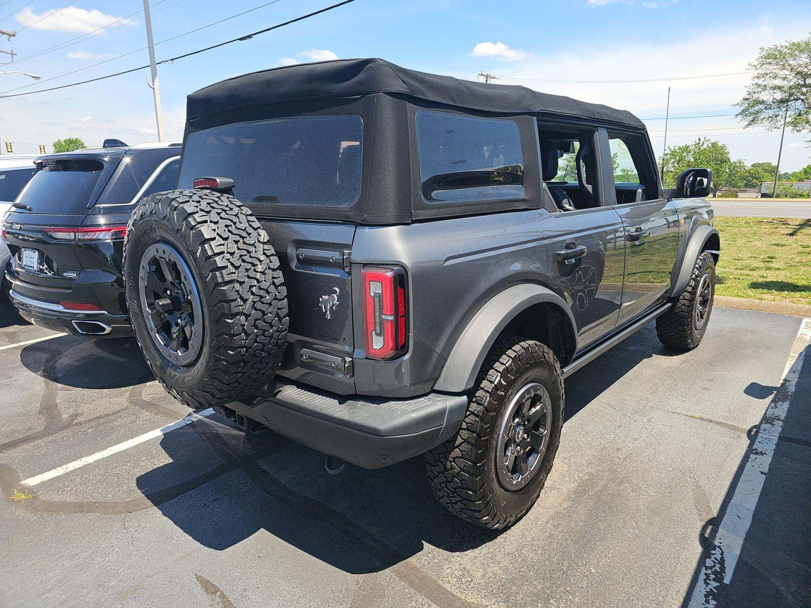 FORD BRONCO - 3