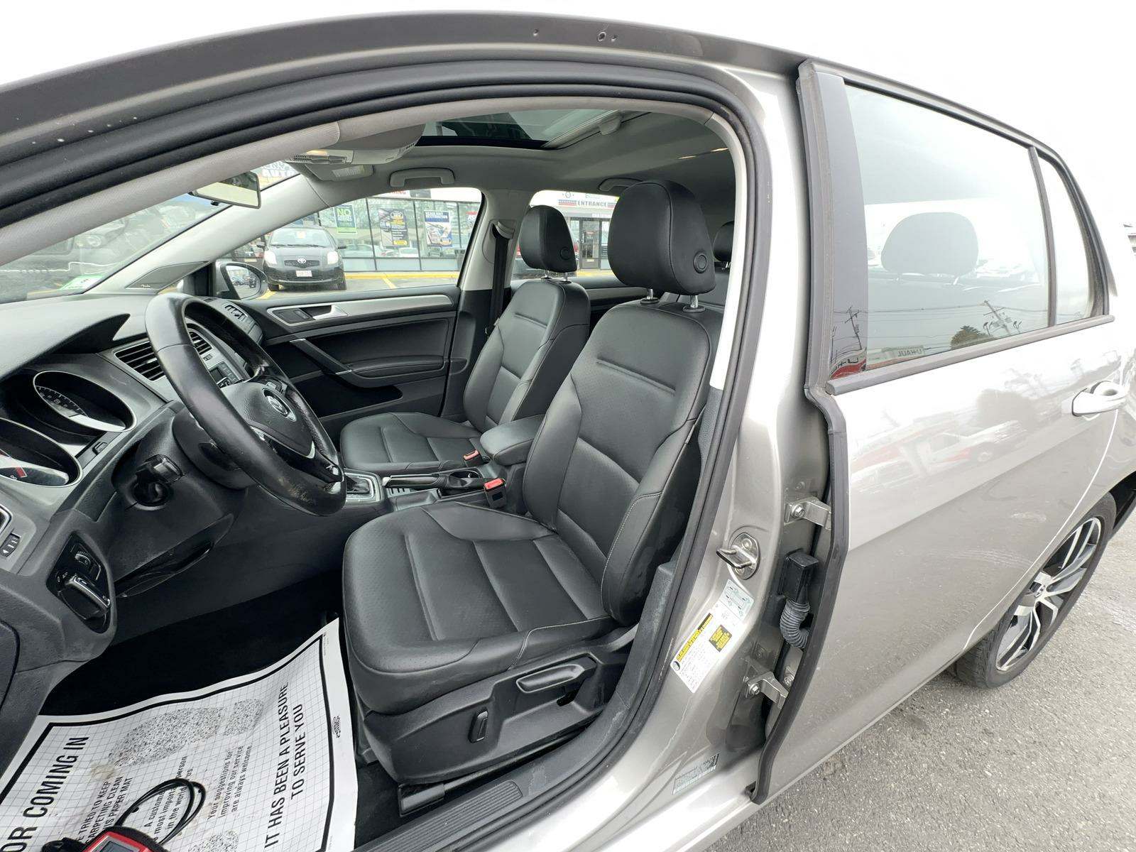 2016 Volkswagen Golf TSI SE FWD