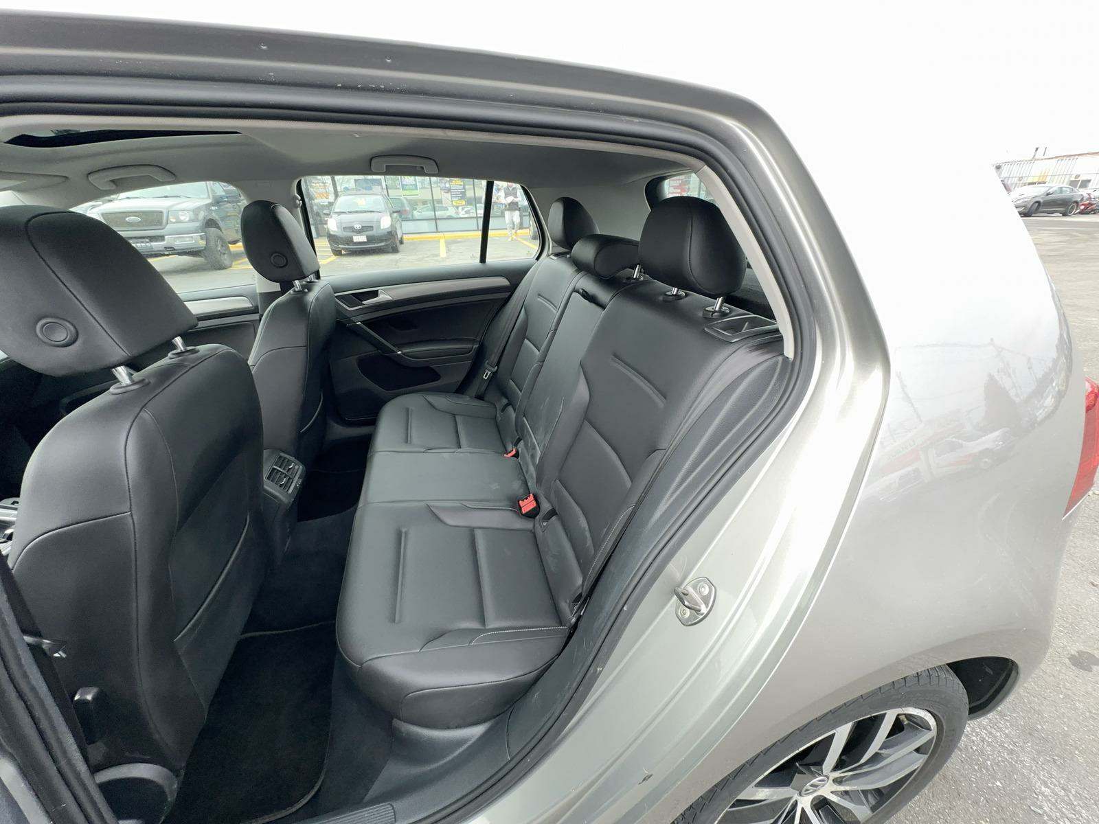 2016 Volkswagen Golf TSI SE FWD