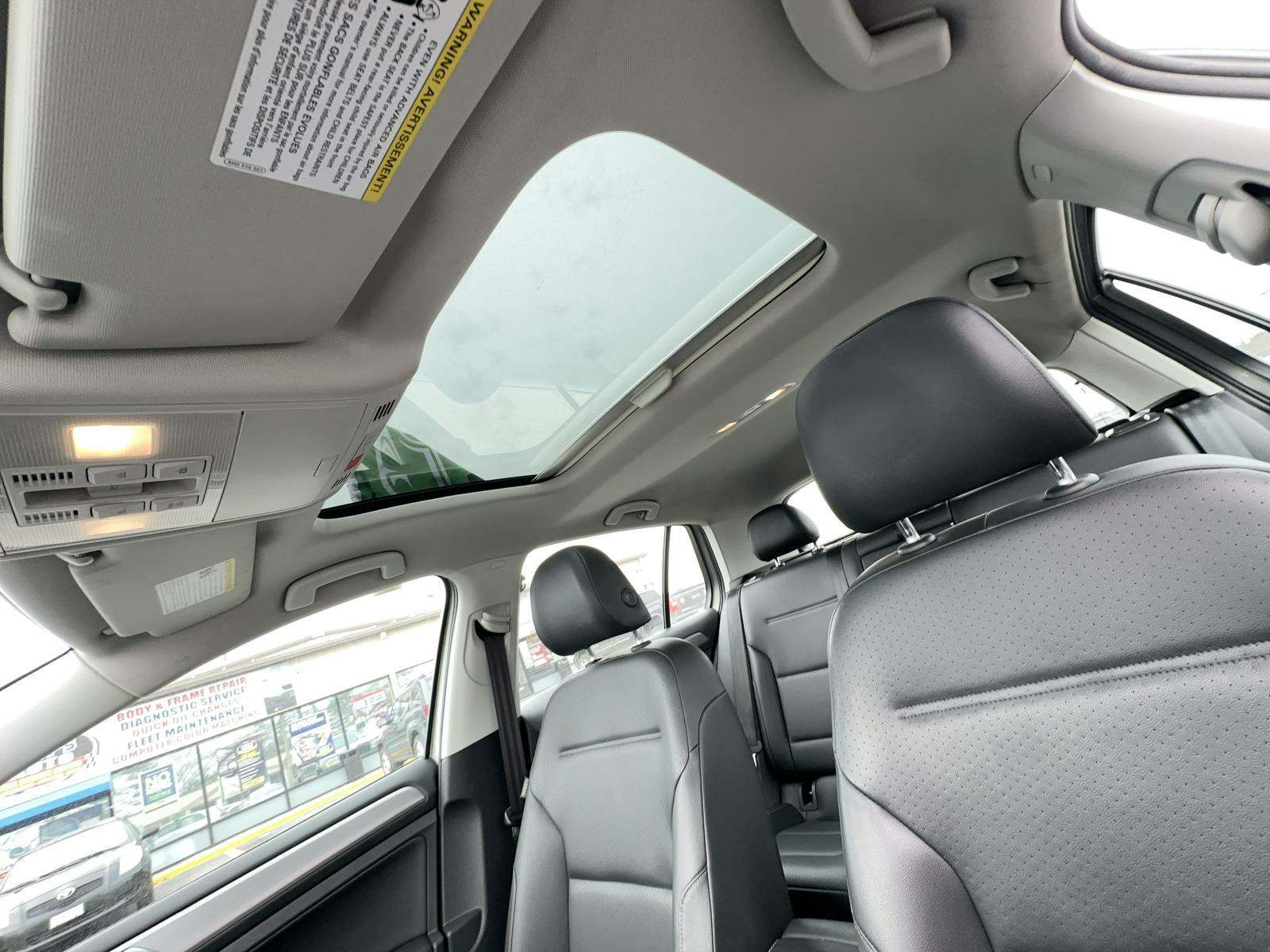 2016 Volkswagen Golf TSI SE FWD