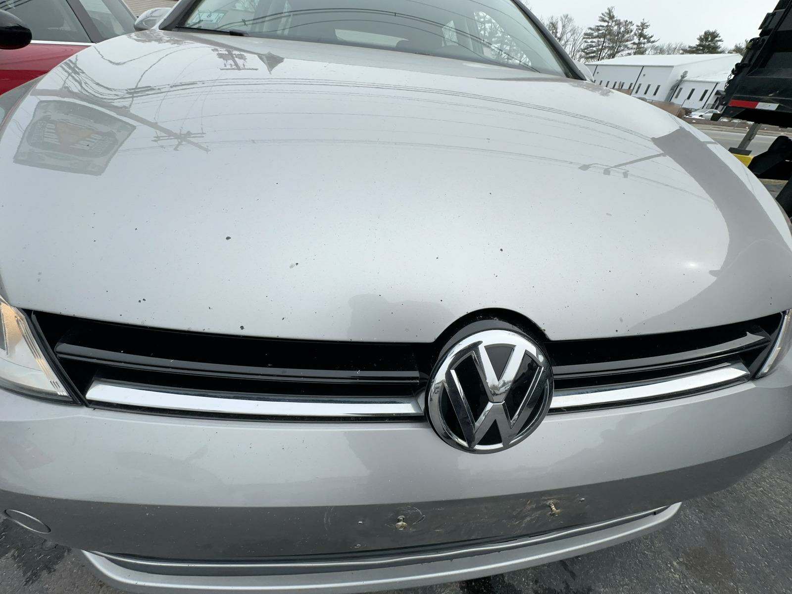 2016 Volkswagen Golf TSI SE FWD