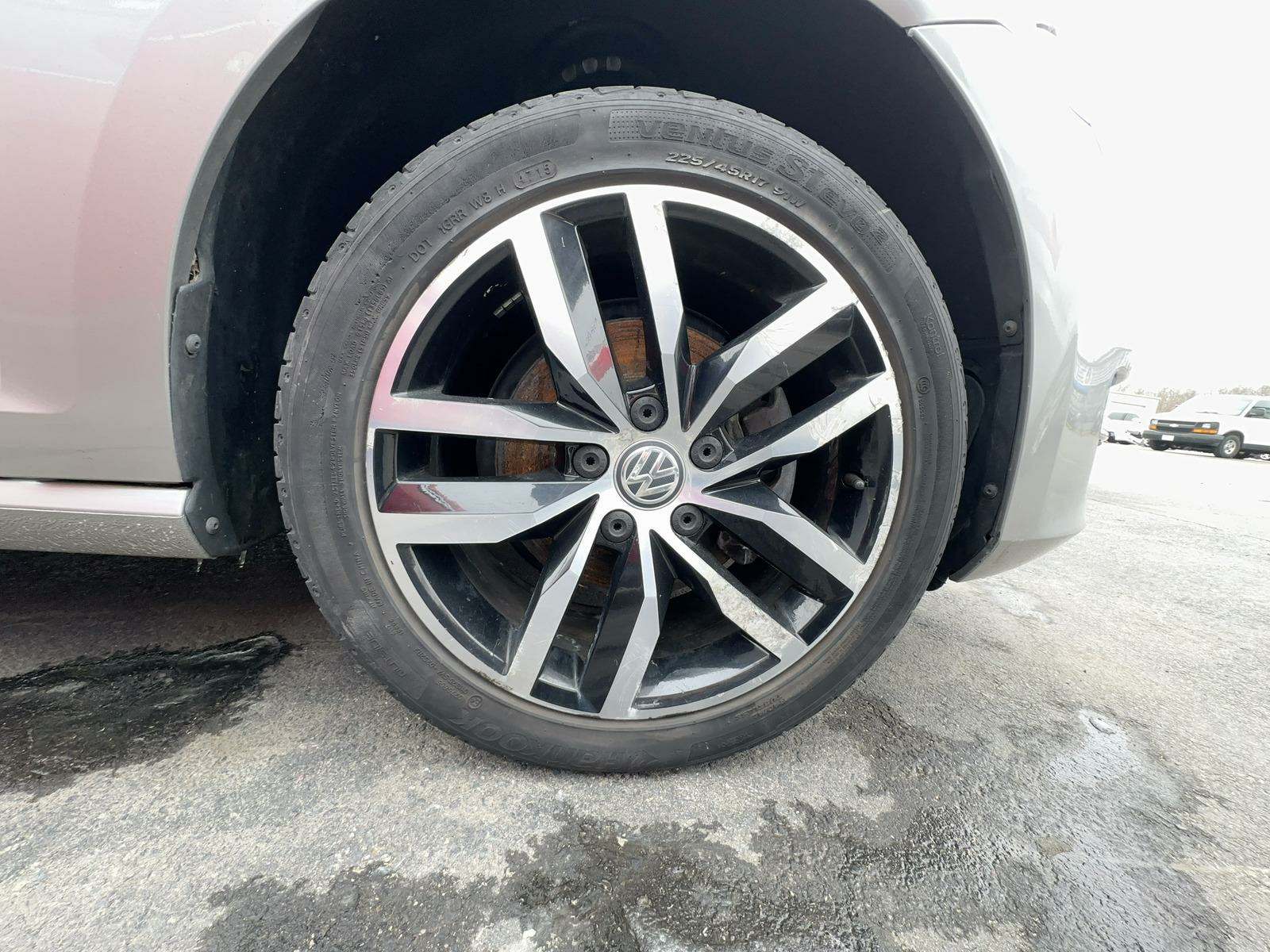 2016 Volkswagen Golf TSI SE FWD