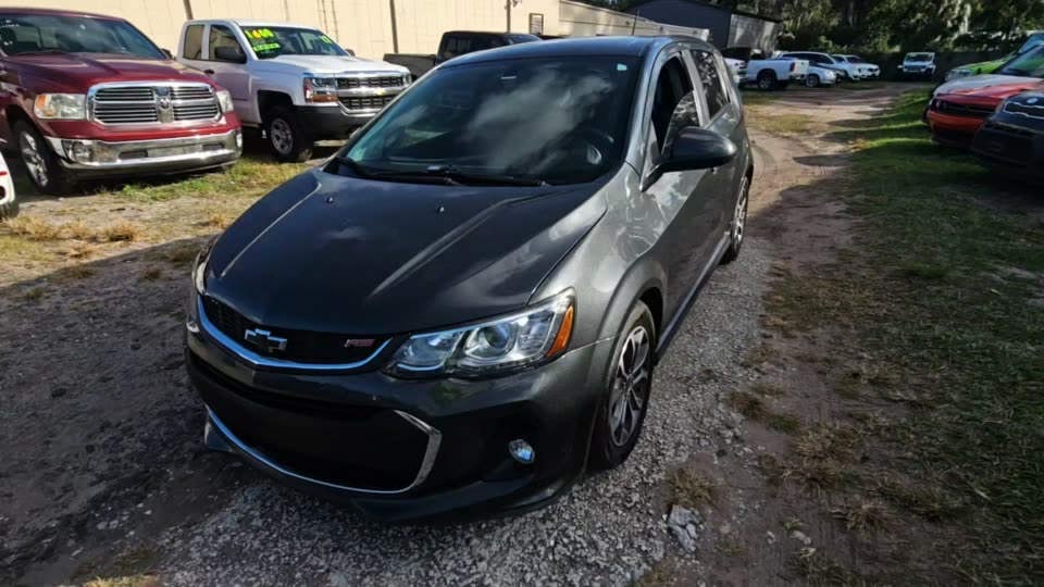 2019 Chevrolet Sonic LT Hatchback 1SD