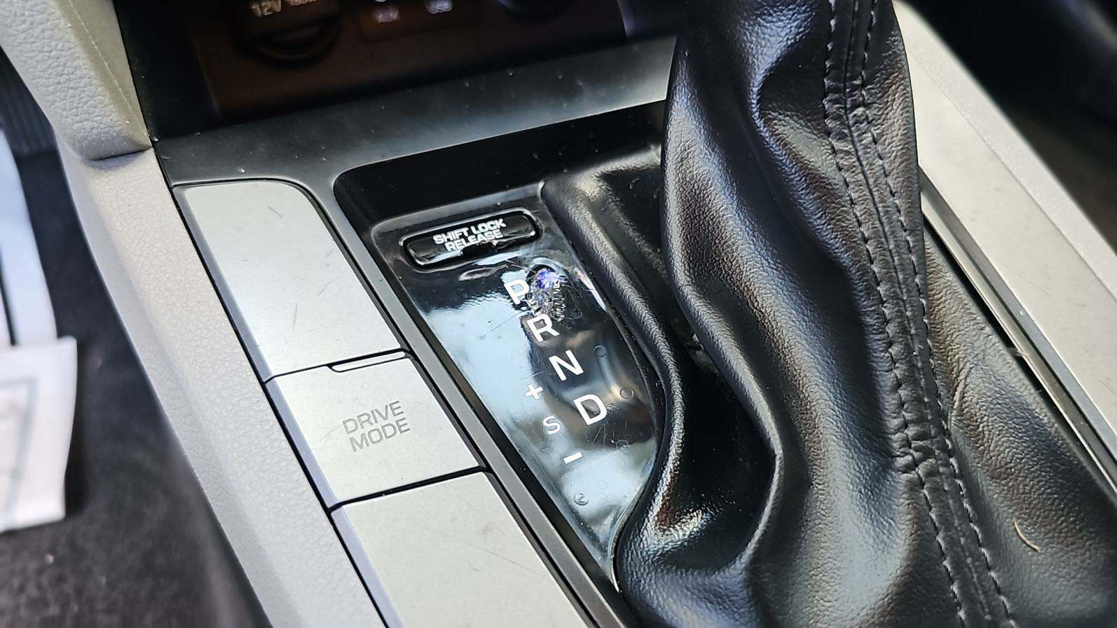 2019 Hyundai Elantra SEL FWD