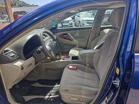 2011 Toyota Camry XLE FWD