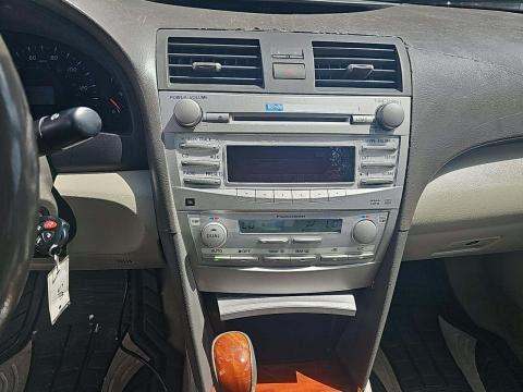 2011 Toyota Camry XLE FWD