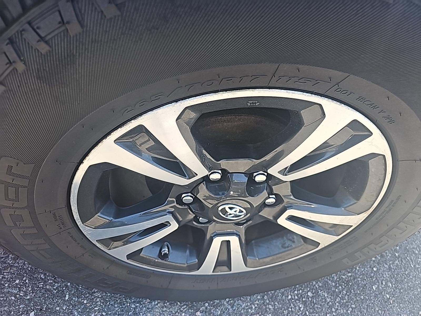 2016 Toyota Tacoma TRD Sport AWD