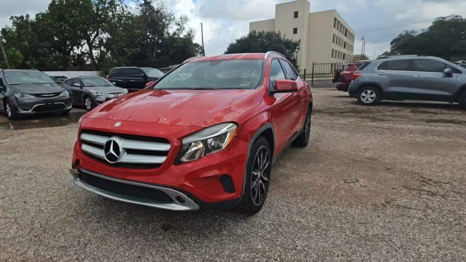 2015 Mercedes-Benz GLA 250
