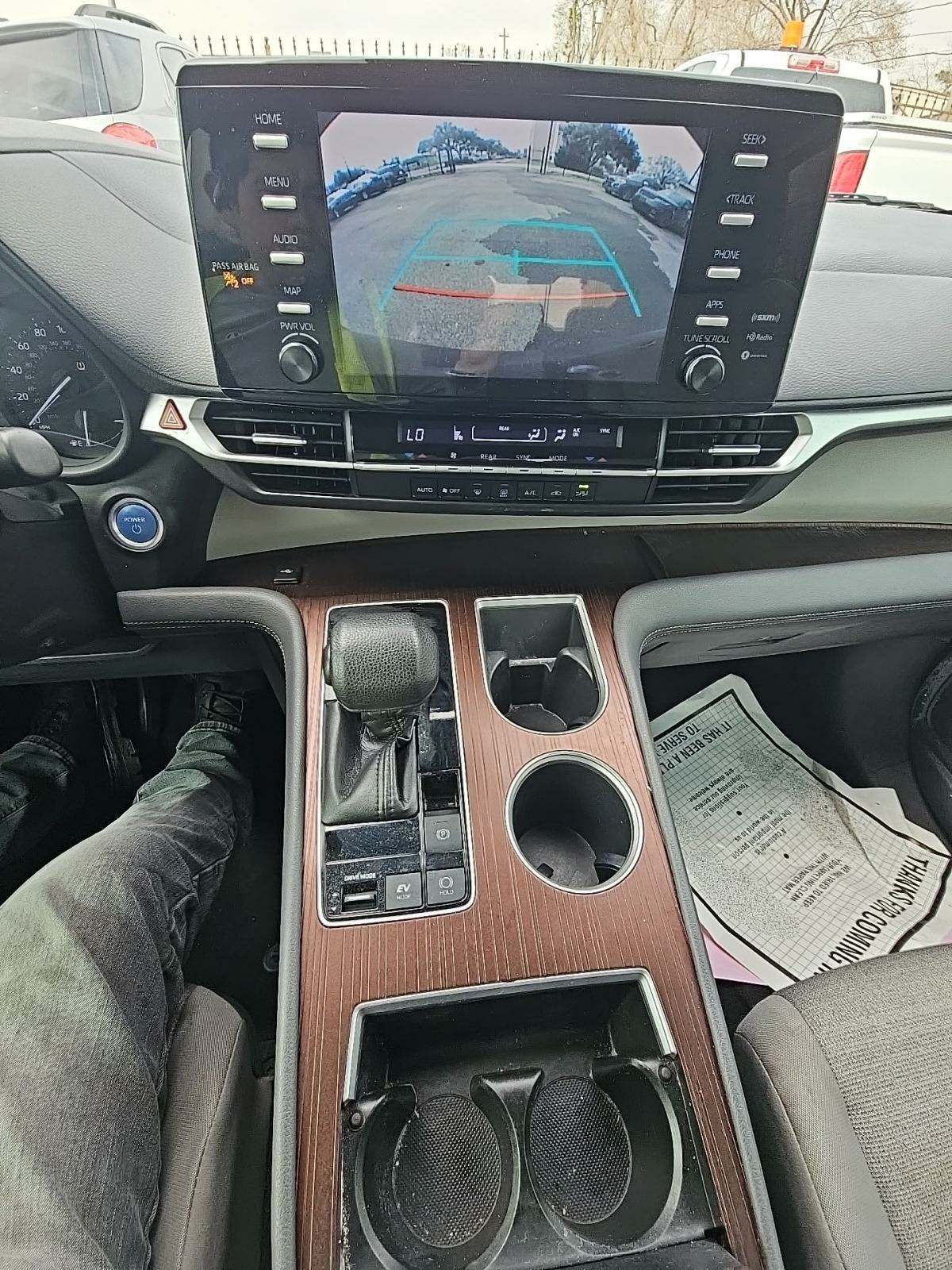 2021 Toyota Sienna LE FWD