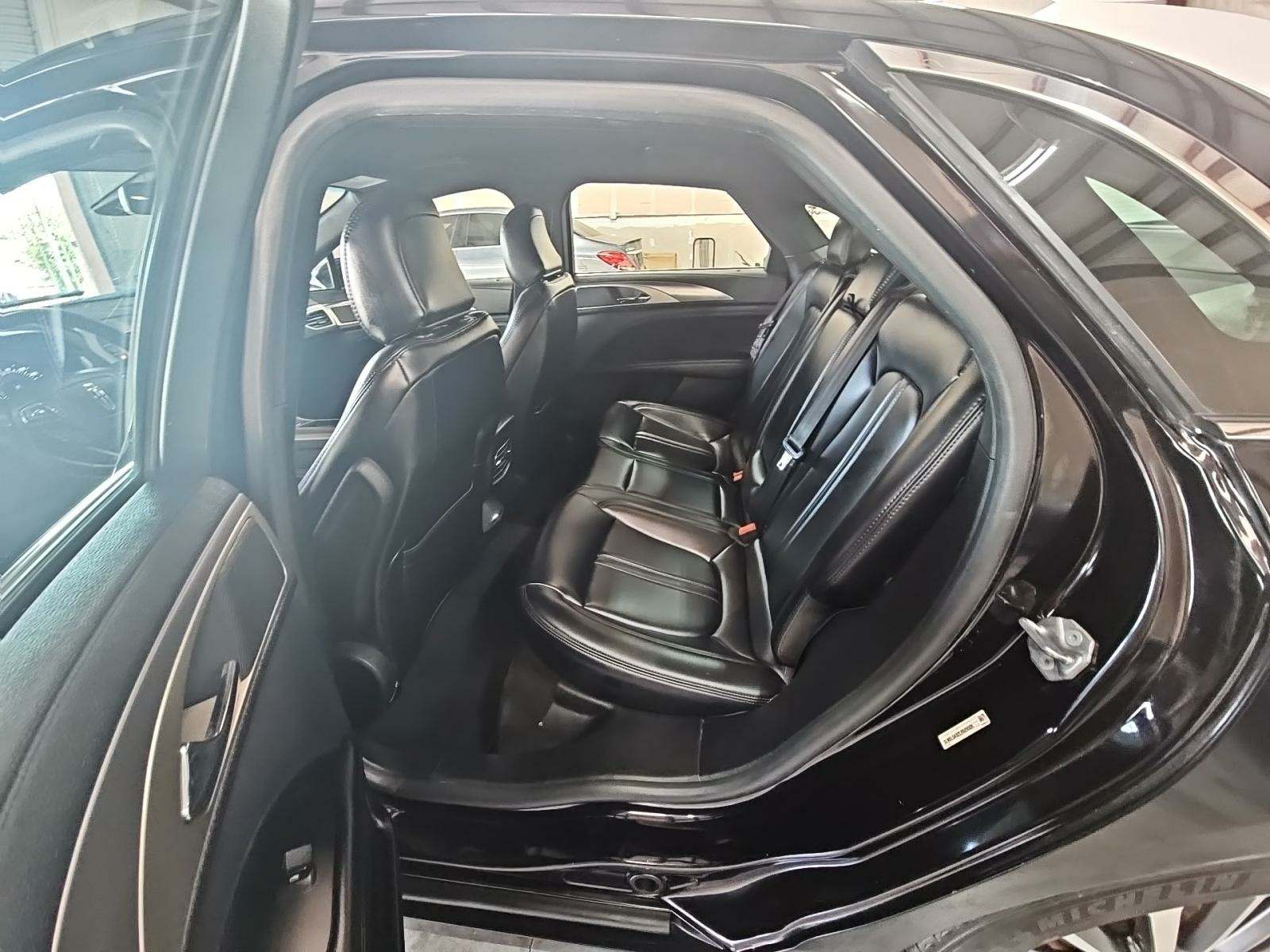 2020 Lincoln MKZ Standard FWD