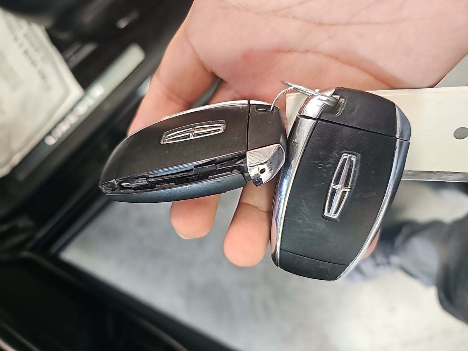 2020 Lincoln MKZ Standard FWD