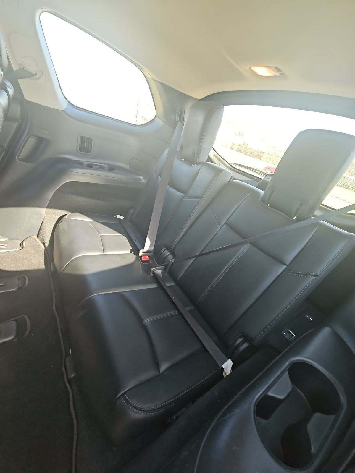 2020 Nissan Pathfinder SL FWD