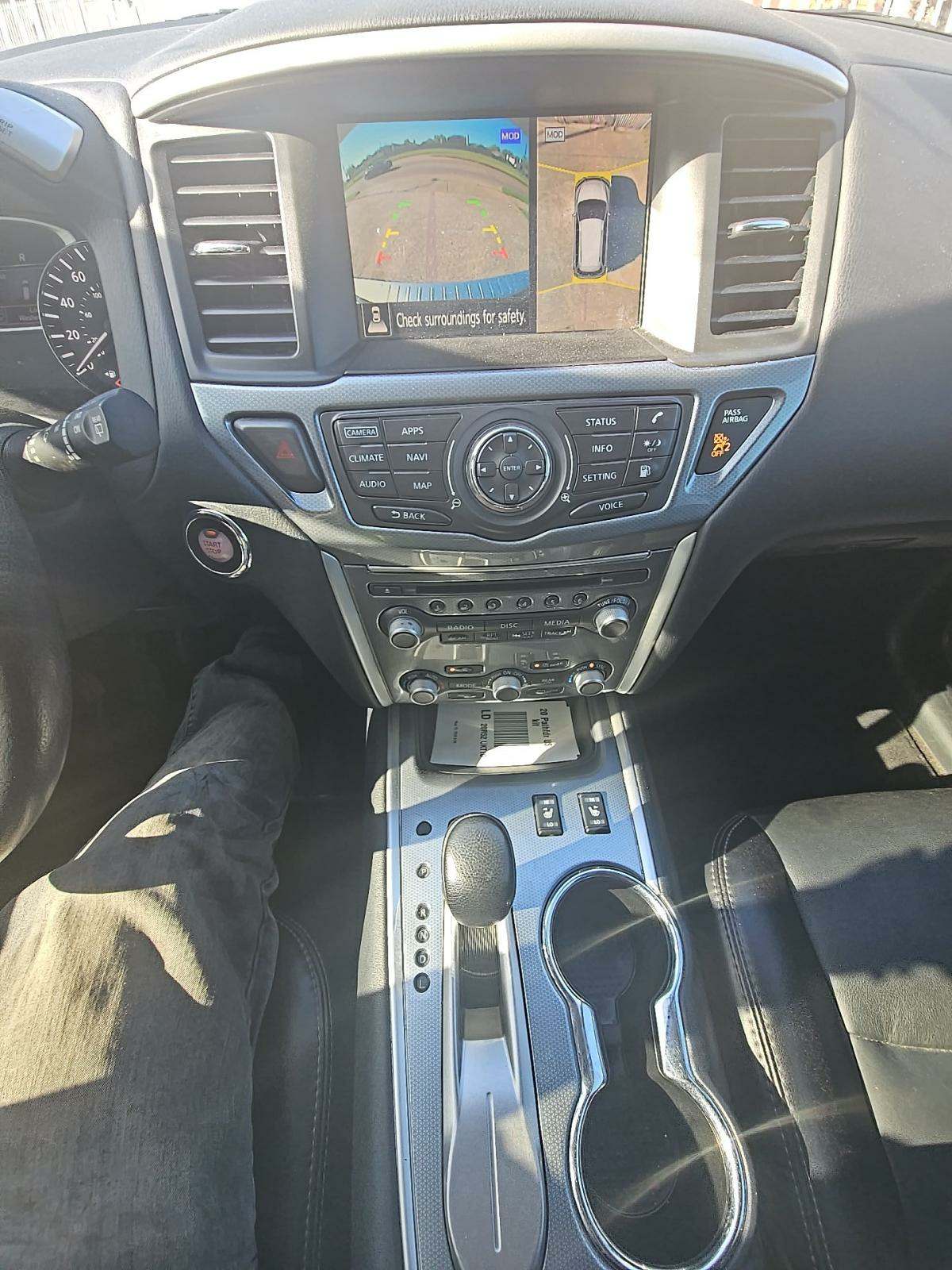 2020 Nissan Pathfinder SL FWD