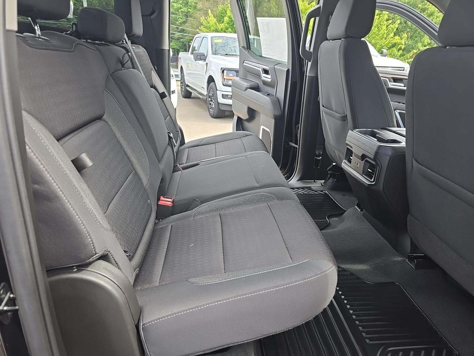 2023 Chevrolet Silverado 1500 RST AWD