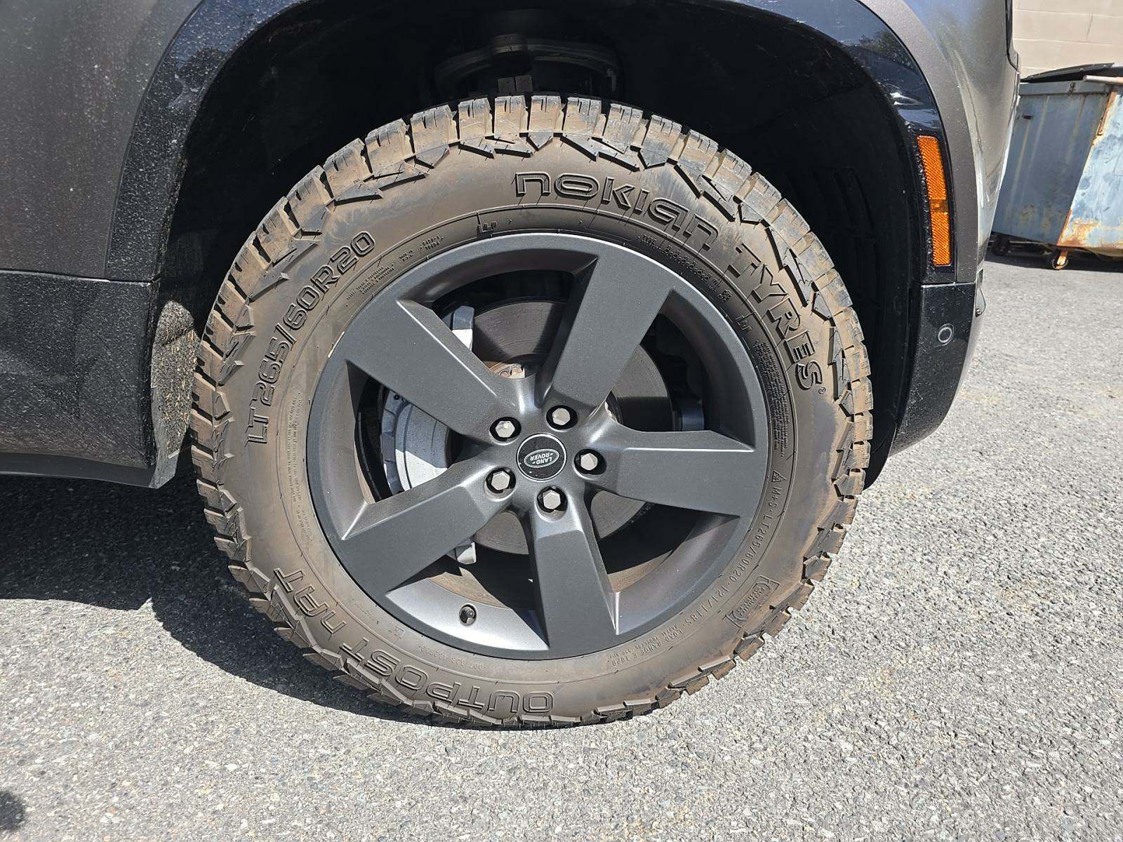 2022 Land Rover Defender 110 X-Dynamic HSE AWD