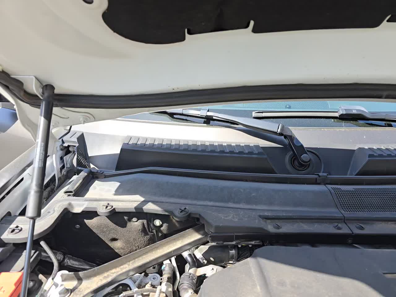 2022 Land Rover Defender 110 X-Dynamic HSE AWD