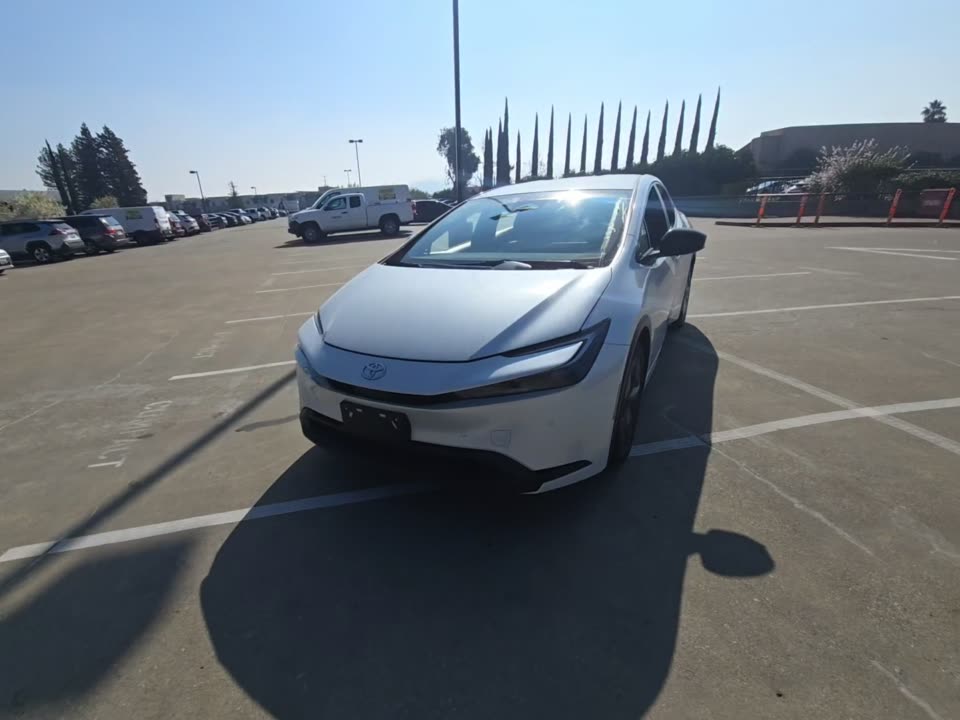 2023 Toyota Prius LE FWD