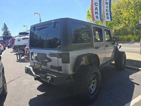 JEEP UNLIMITED SPORT - 3