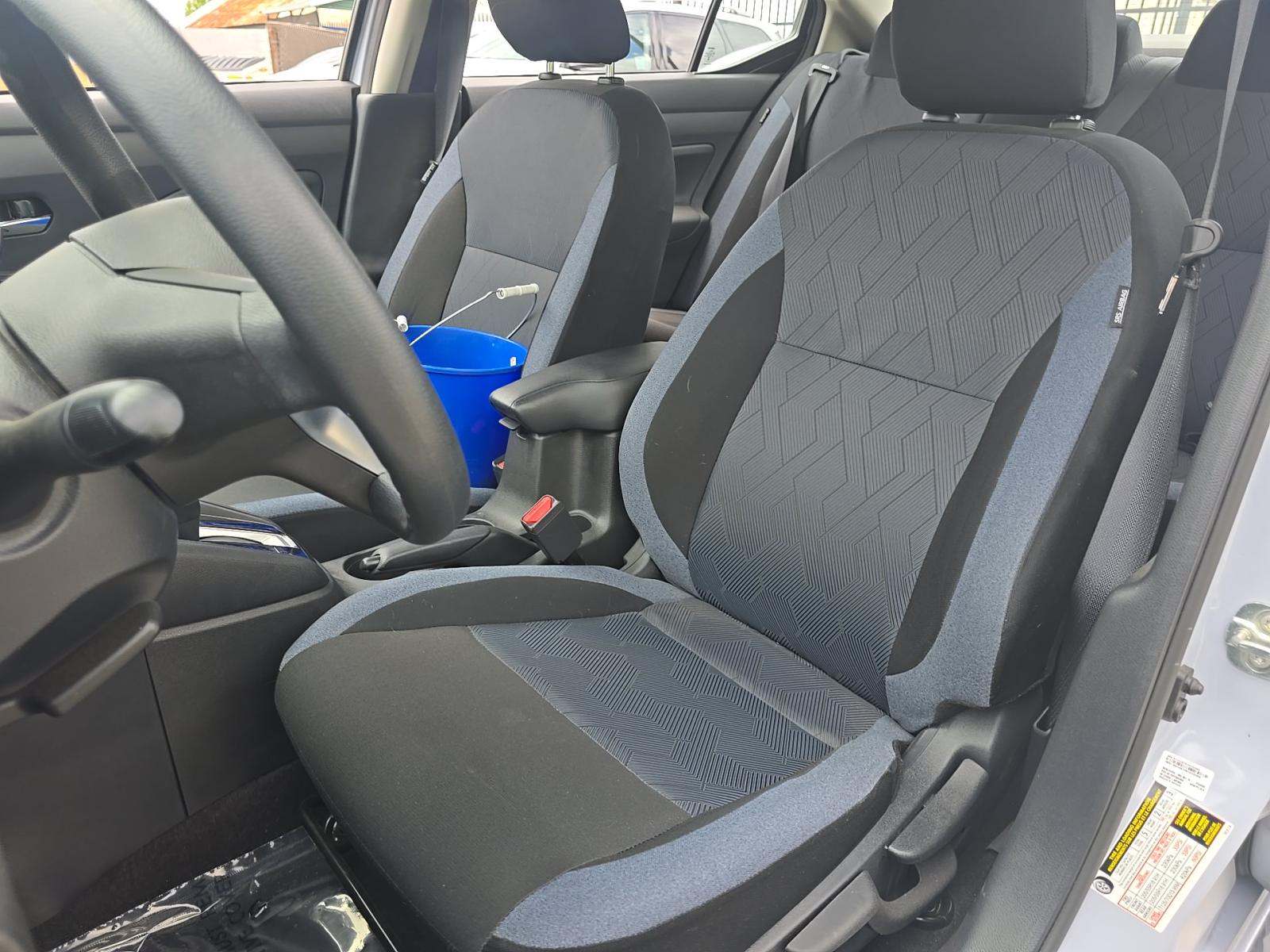 NISSAN VERSA - 6