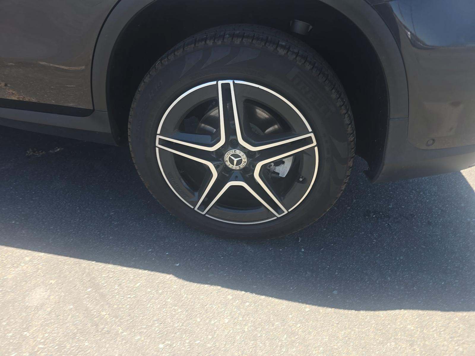 2022 Mercedes-Benz GLC GLC 300 AWD
