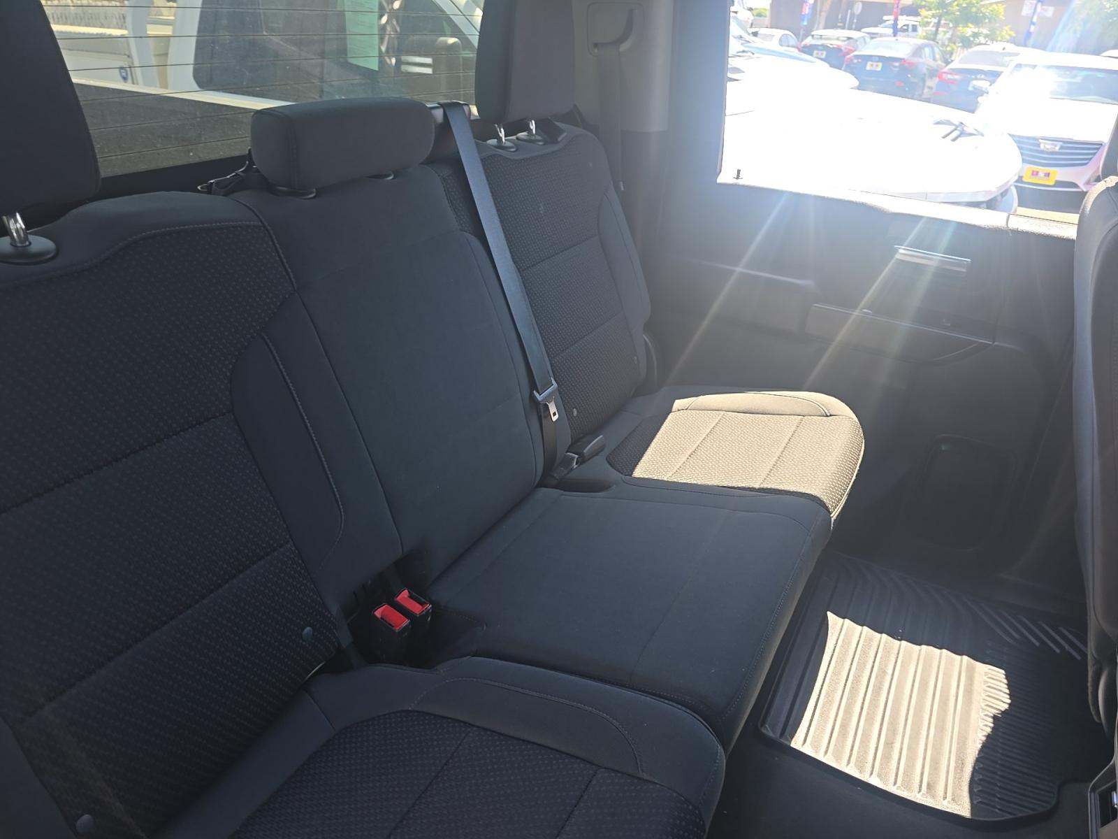 2022 Chevrolet Silverado 2500HD Custom AWD