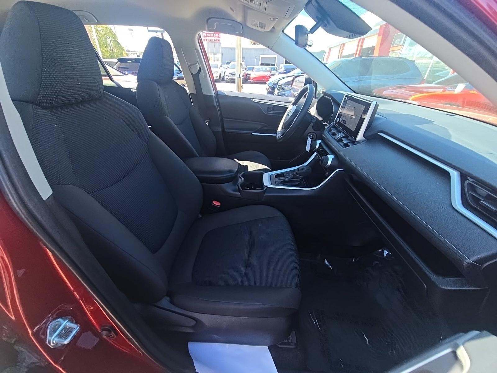 2024 Toyota RAV4 LE AWD