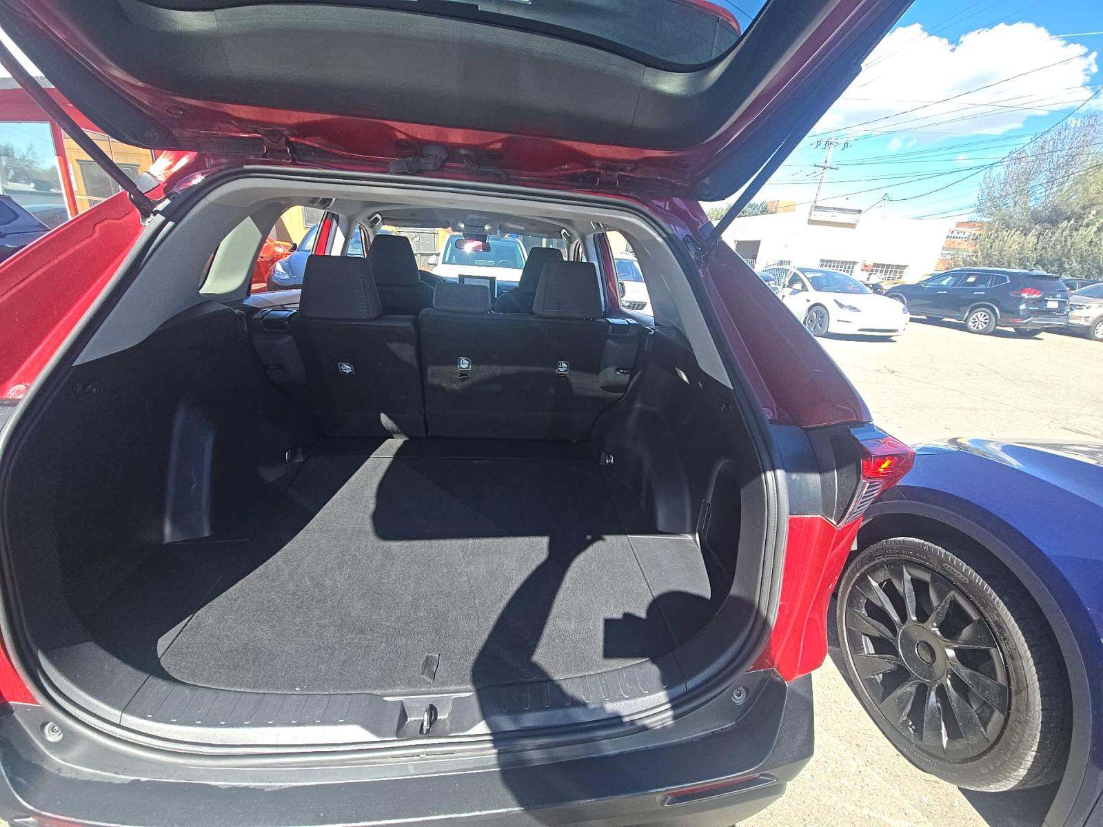 2024 Toyota RAV4 LE AWD