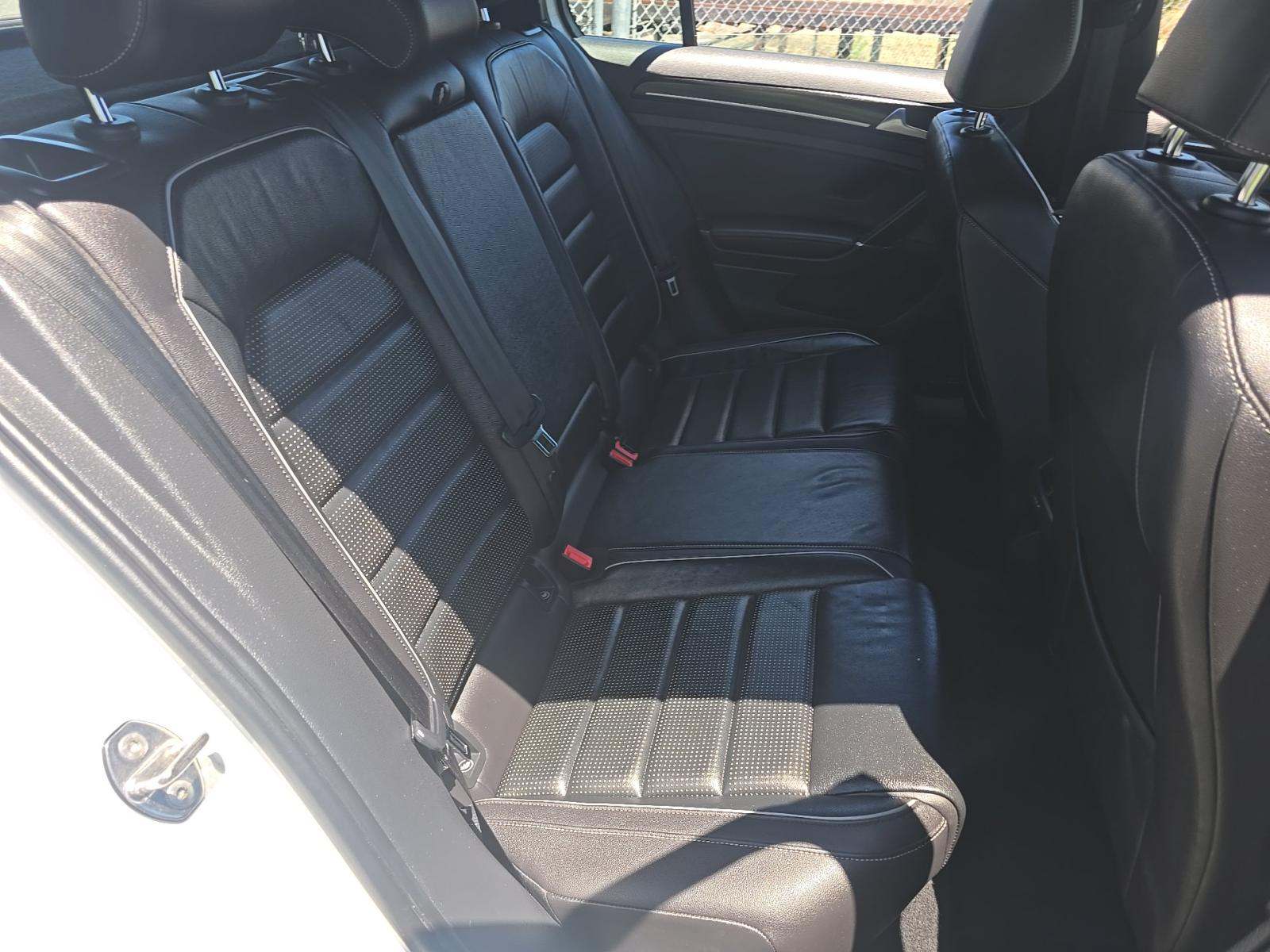 2019 Volkswagen Golf R 2.0T AWD