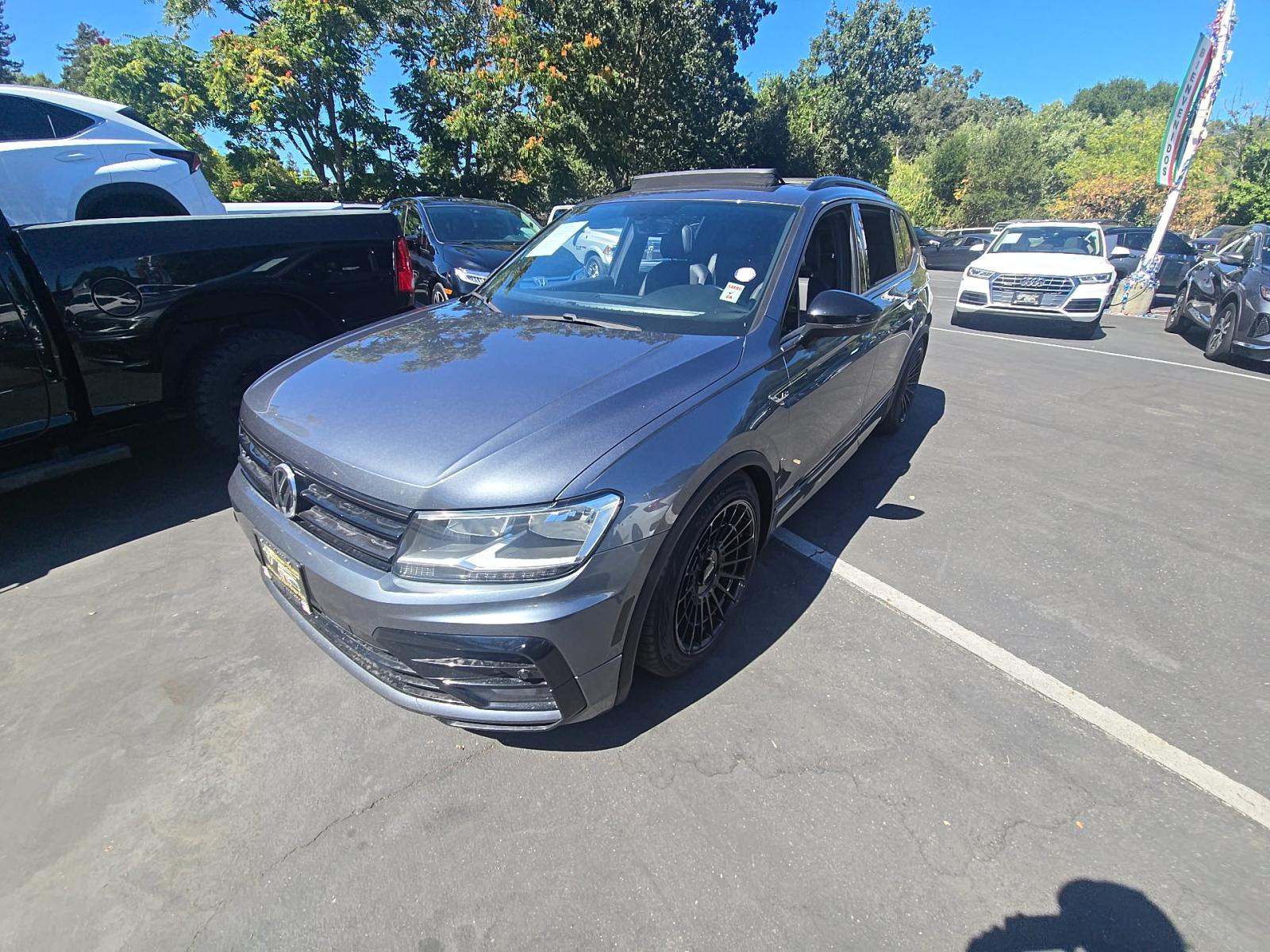 2020 Volkswagen Tiguan 2.0T SE R-Line Black FWD