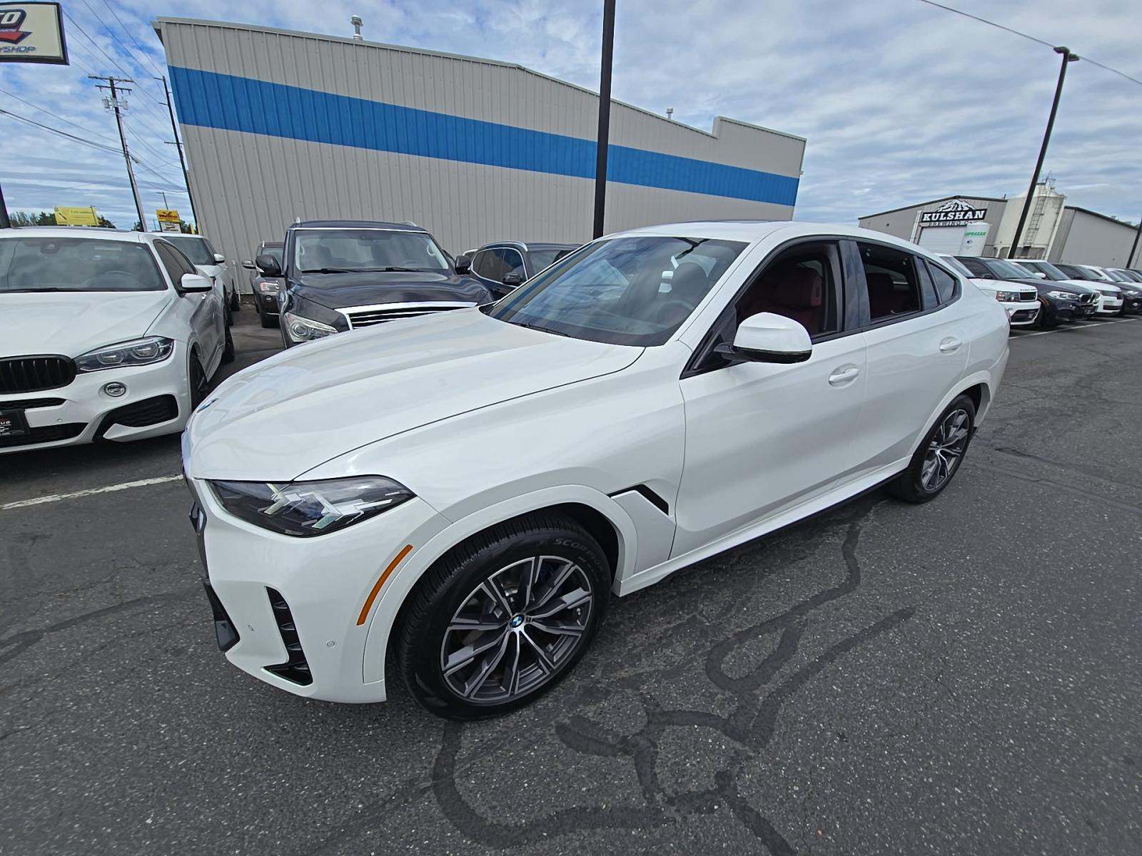 2024 BMW X6 xDrive40i AWD