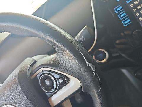 2016 Toyota Prius Three FWD