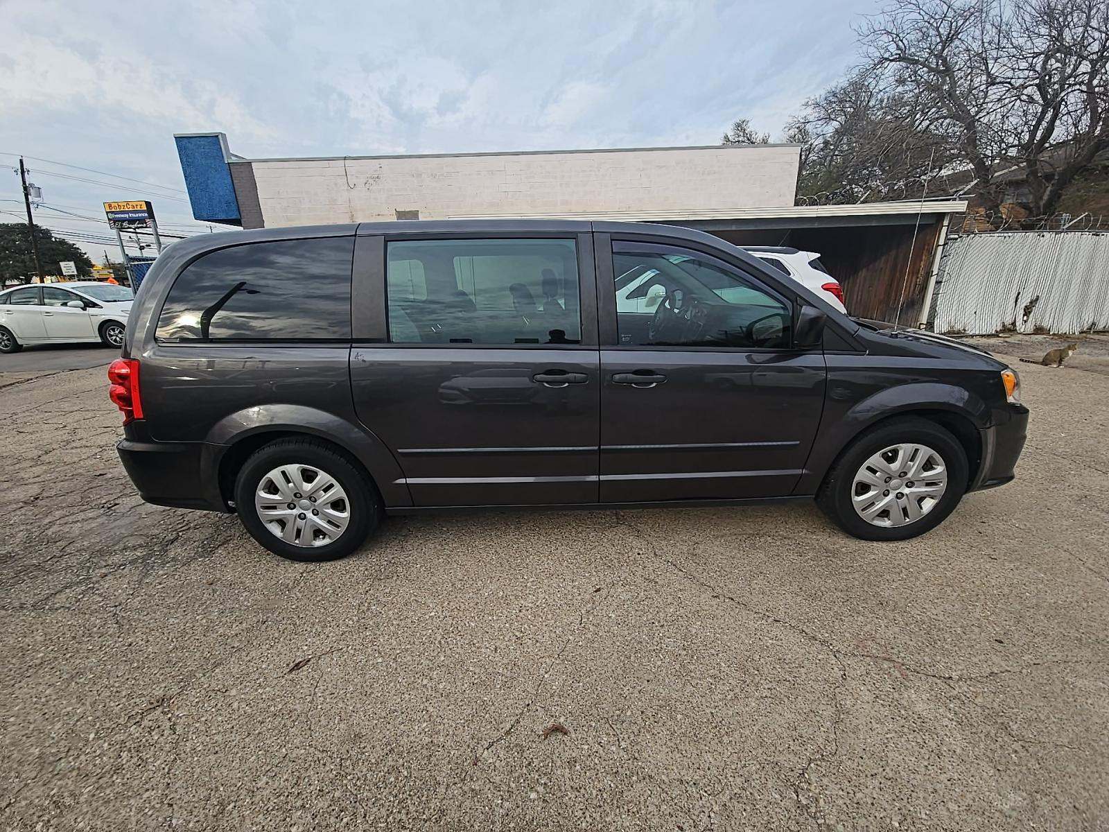 2016 Dodge Grand Caravan American Value Package FWD