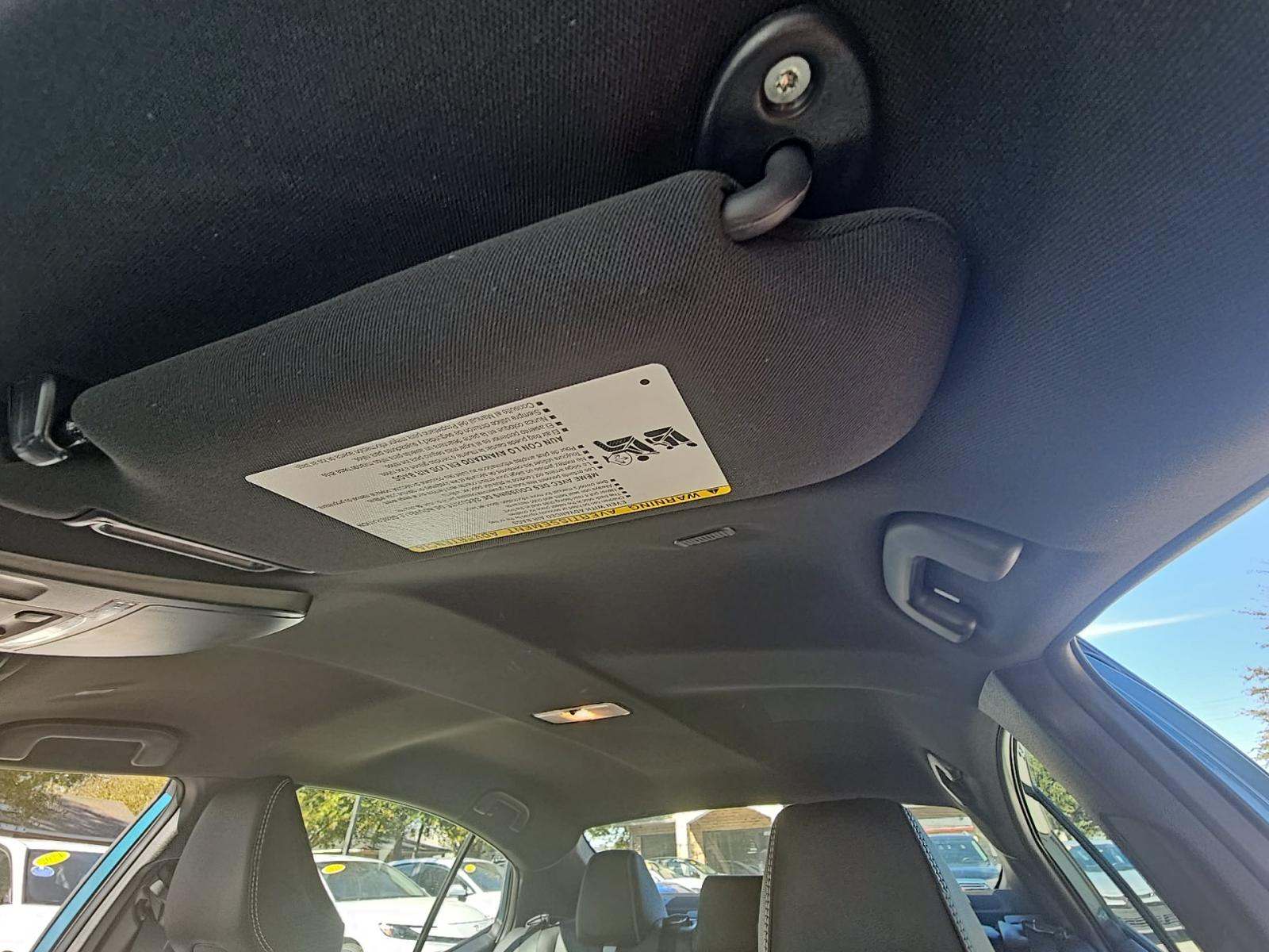 2025 Toyota Camry SE FWD