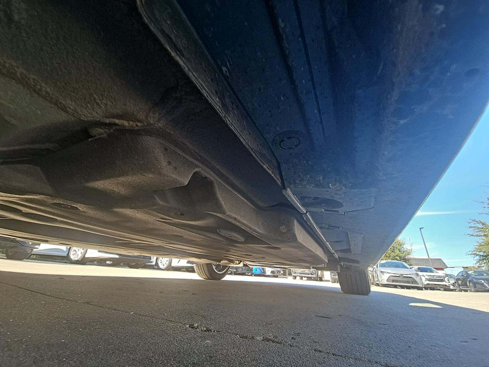 2025 Toyota Camry SE FWD