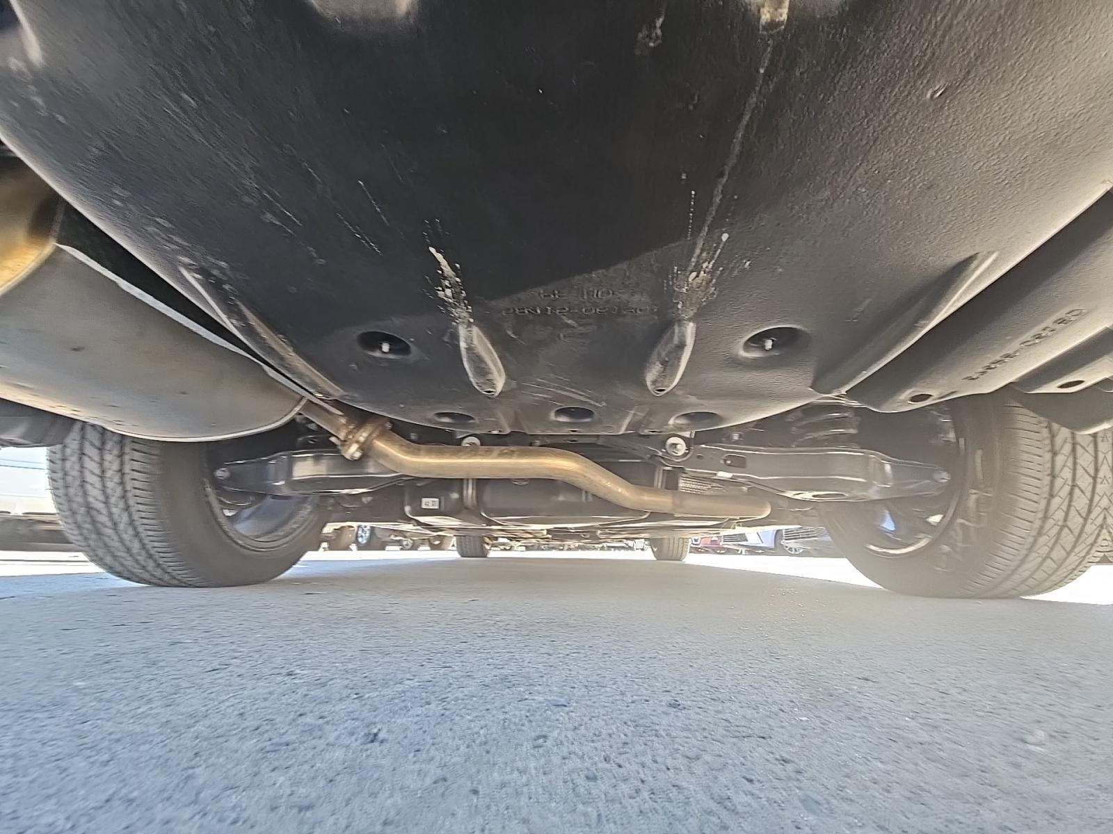 2025 Toyota Camry SE FWD