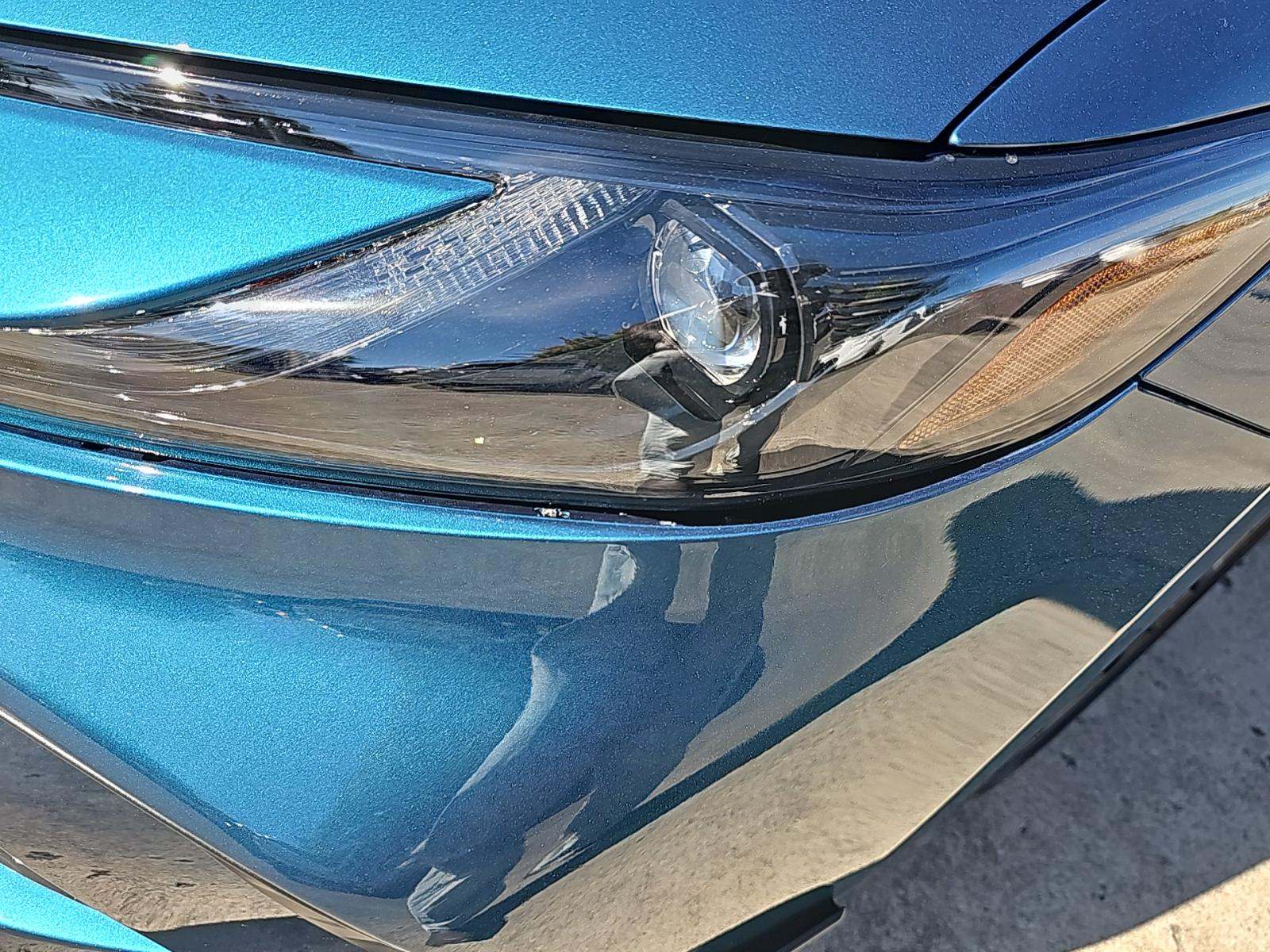 2025 Toyota Camry SE FWD