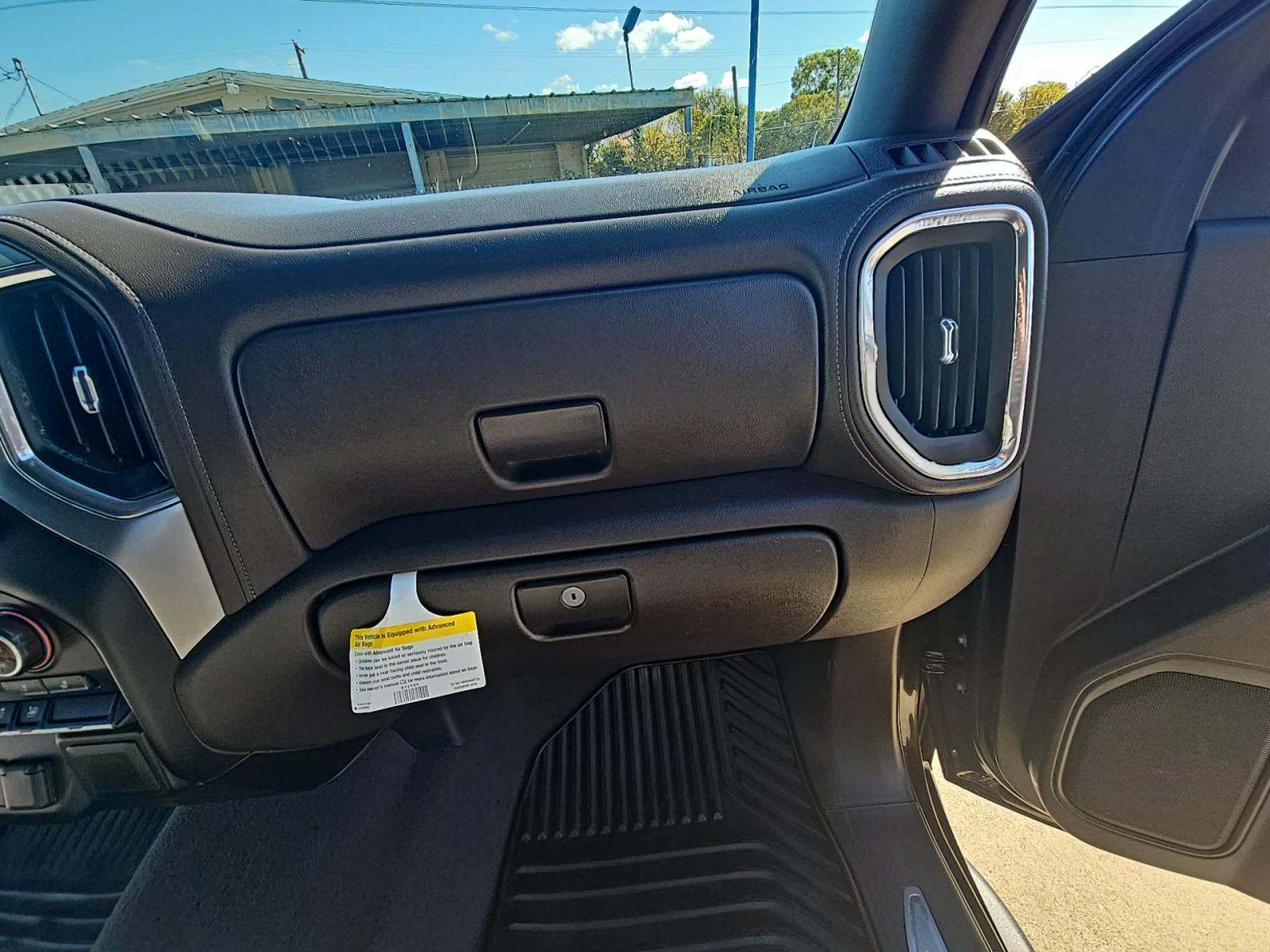 2019 Chevrolet Silverado 1500 RST AWD